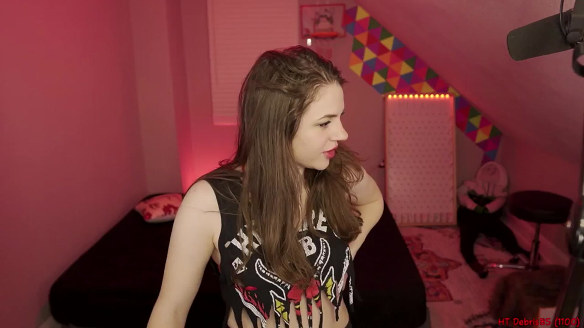 Gallery image thumbnail from SofieMcBrofie's myfreecams stream on, 03/17/2024, 09:07 image 18 of 20