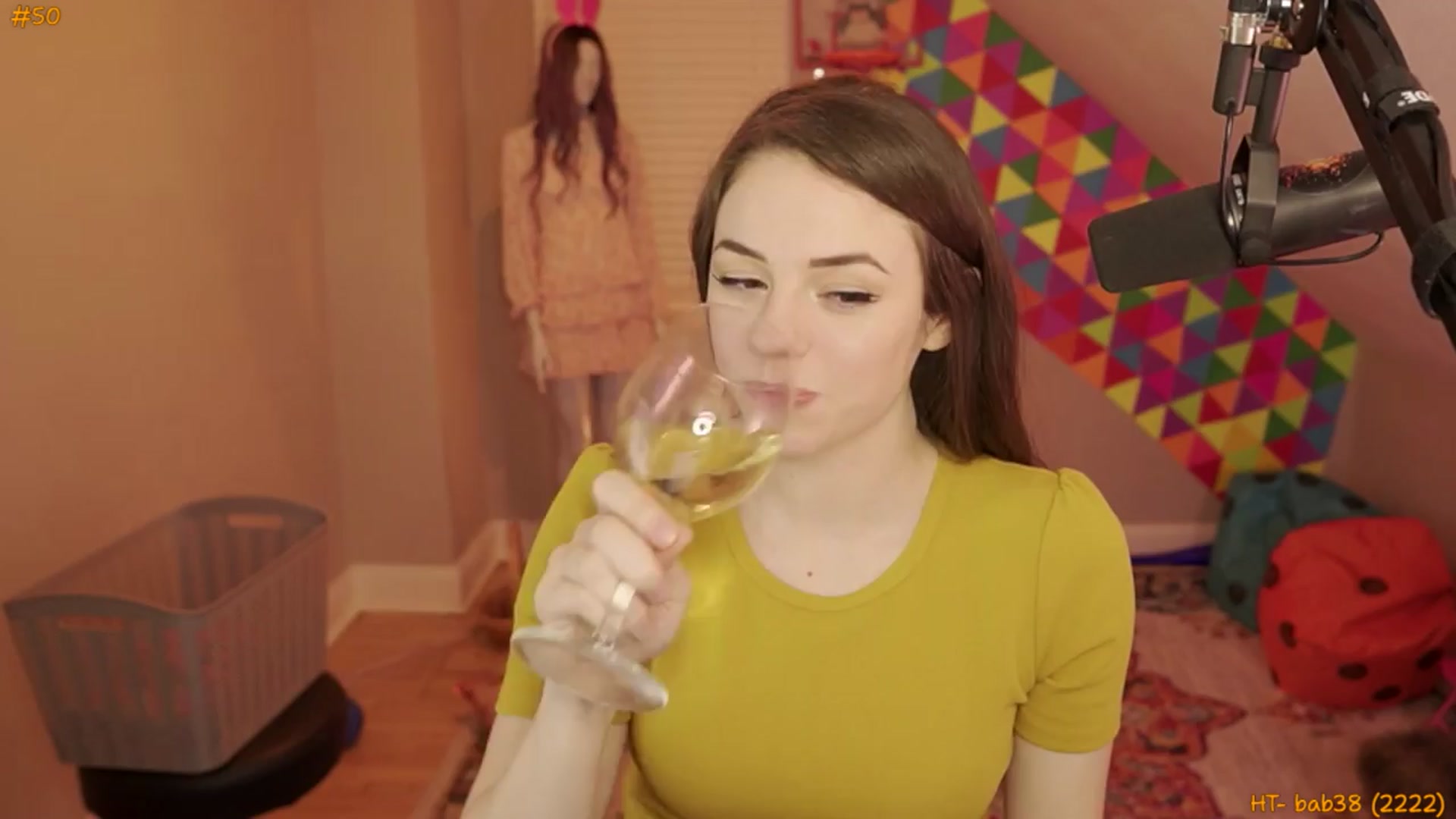 Gallery image thumbnail from SofieMcBrofie's myfreecams stream on, 03/30/2024, 08:31 image 17 of 20