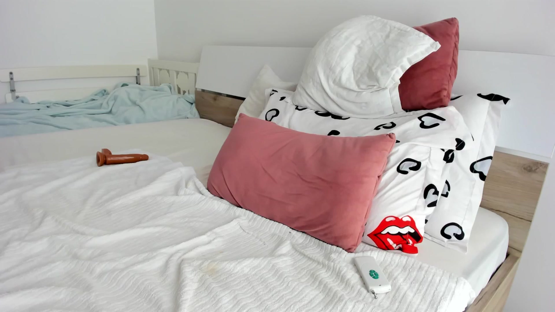 Gallery image thumbnail from SofiePhoenix's myfreecams stream on, 05/08/2025, 13:18 image 3 of 20