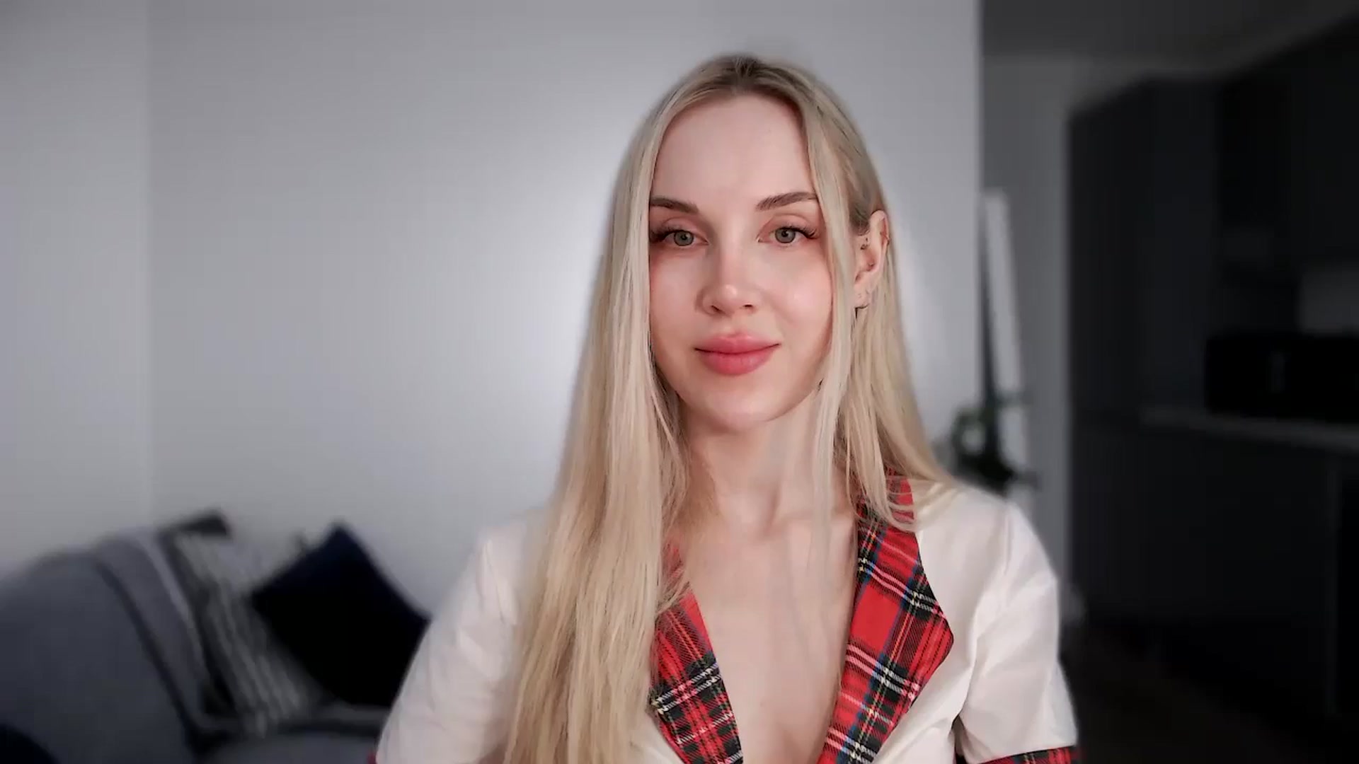 Gallery image thumbnail from SofieSkye's myfreecams stream on, 07/24/2024, 10:59 image 1 of 20