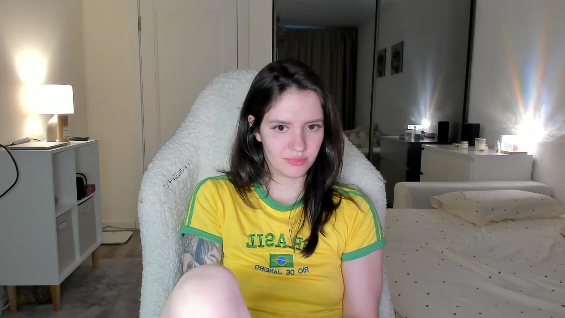 Gallery image thumbnail from Sofieee's myfreecams stream on, 10/24/2025, 06:53 image 9 of 20