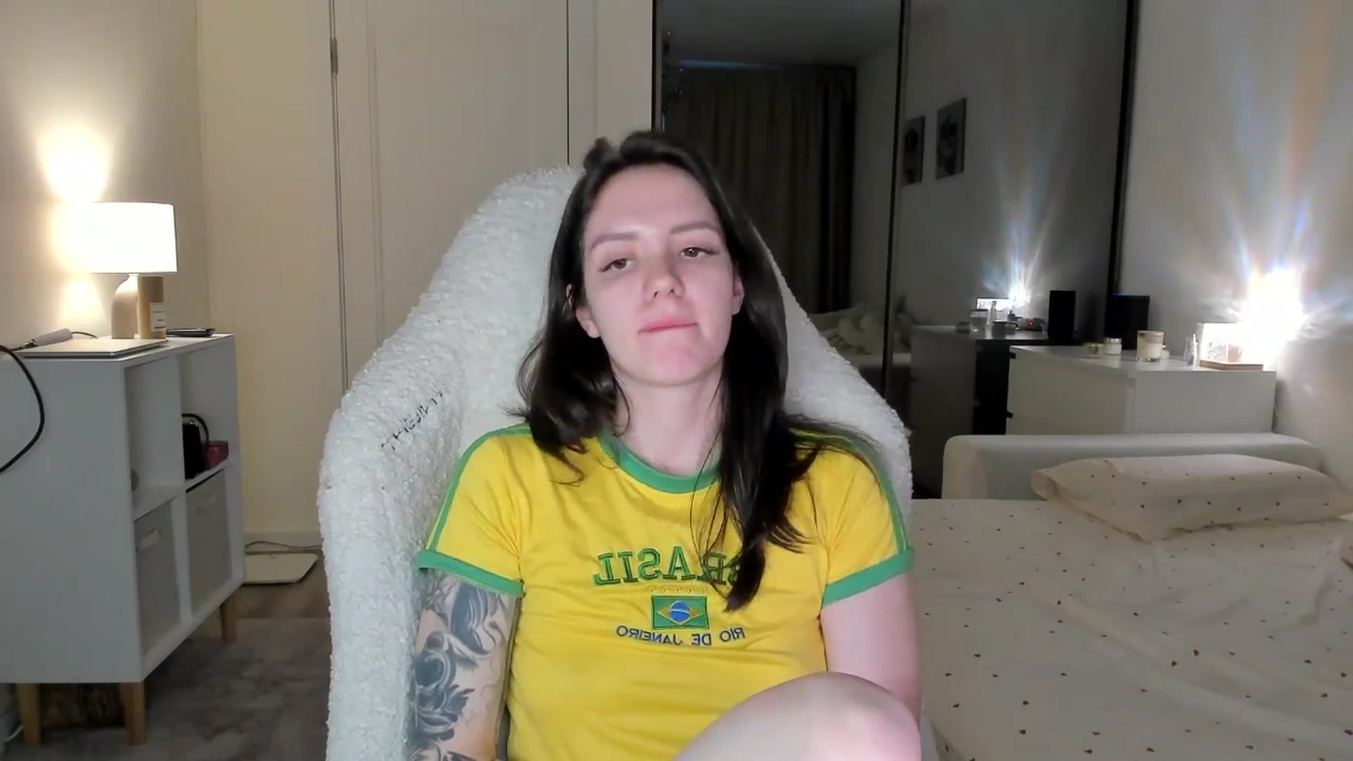 Gallery image thumbnail from Sofieee's myfreecams stream on, 10/24/2025, 06:53 image 8 of 20