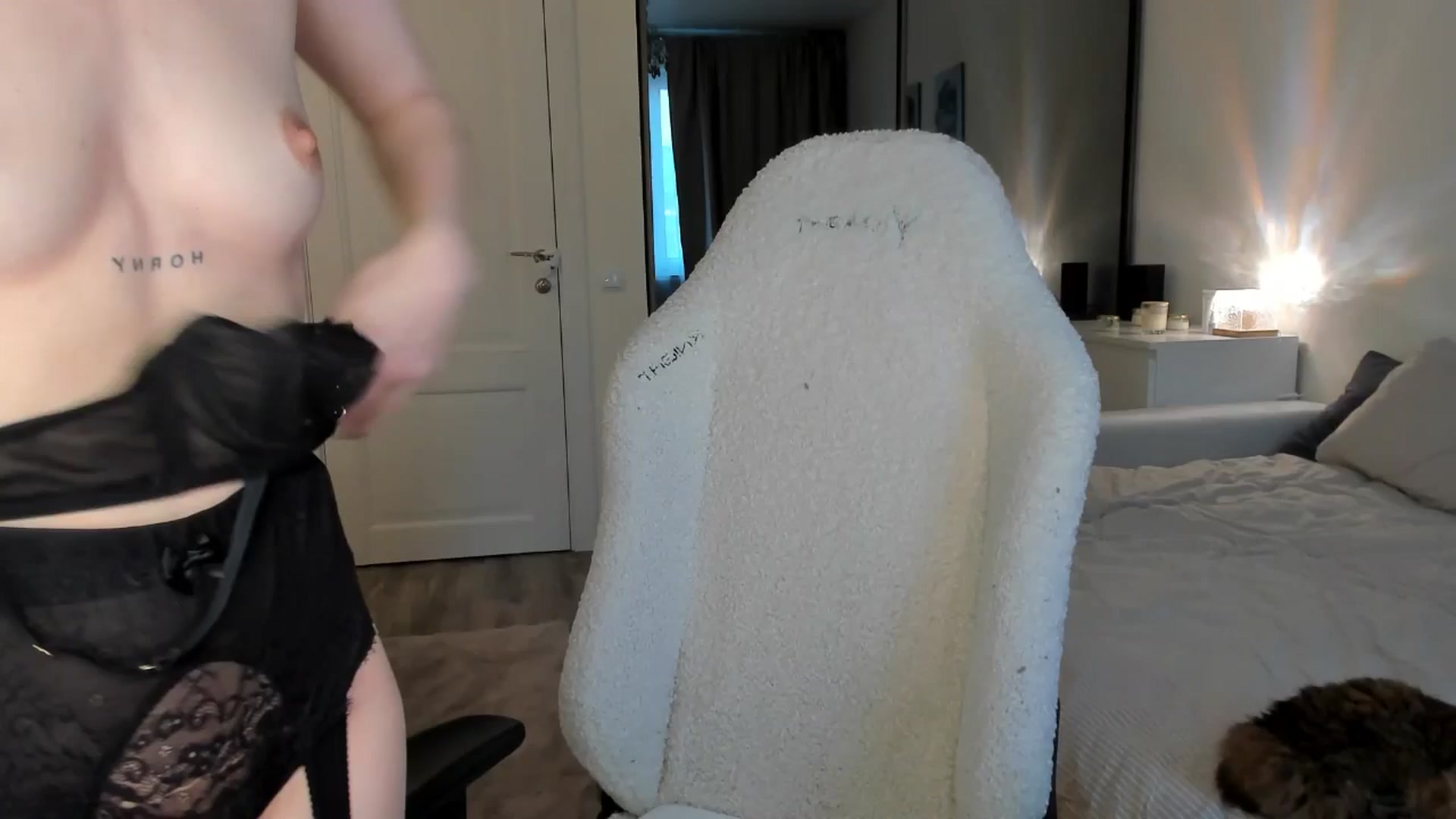 Gallery image thumbnail from Sofieee's myfreecams stream on, 10/30/2025, 07:00 image 10 of 20