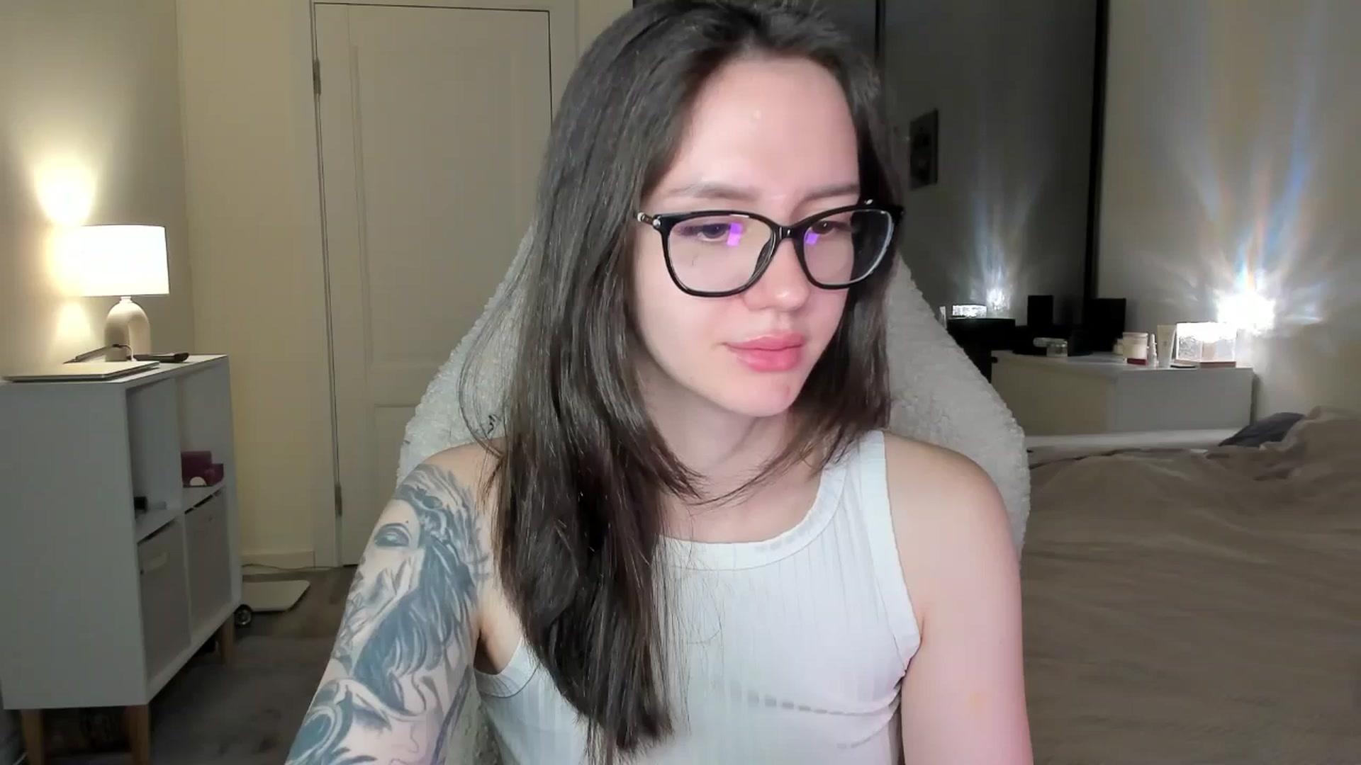 Gallery image thumbnail from Sofieee's myfreecams stream on, 11/03/2025, 05:40 image 6 of 20