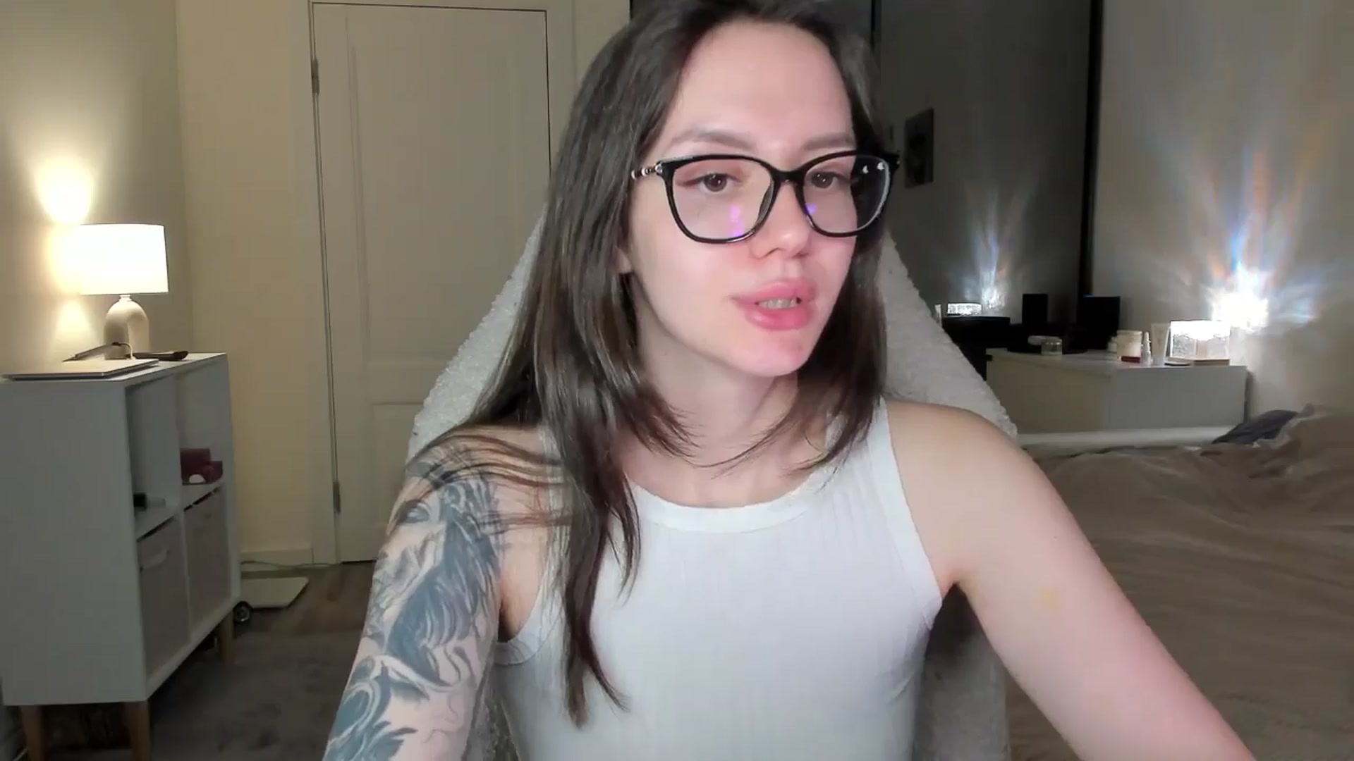 Gallery image thumbnail from Sofieee's myfreecams stream on, 11/03/2025, 05:40 image 7 of 20
