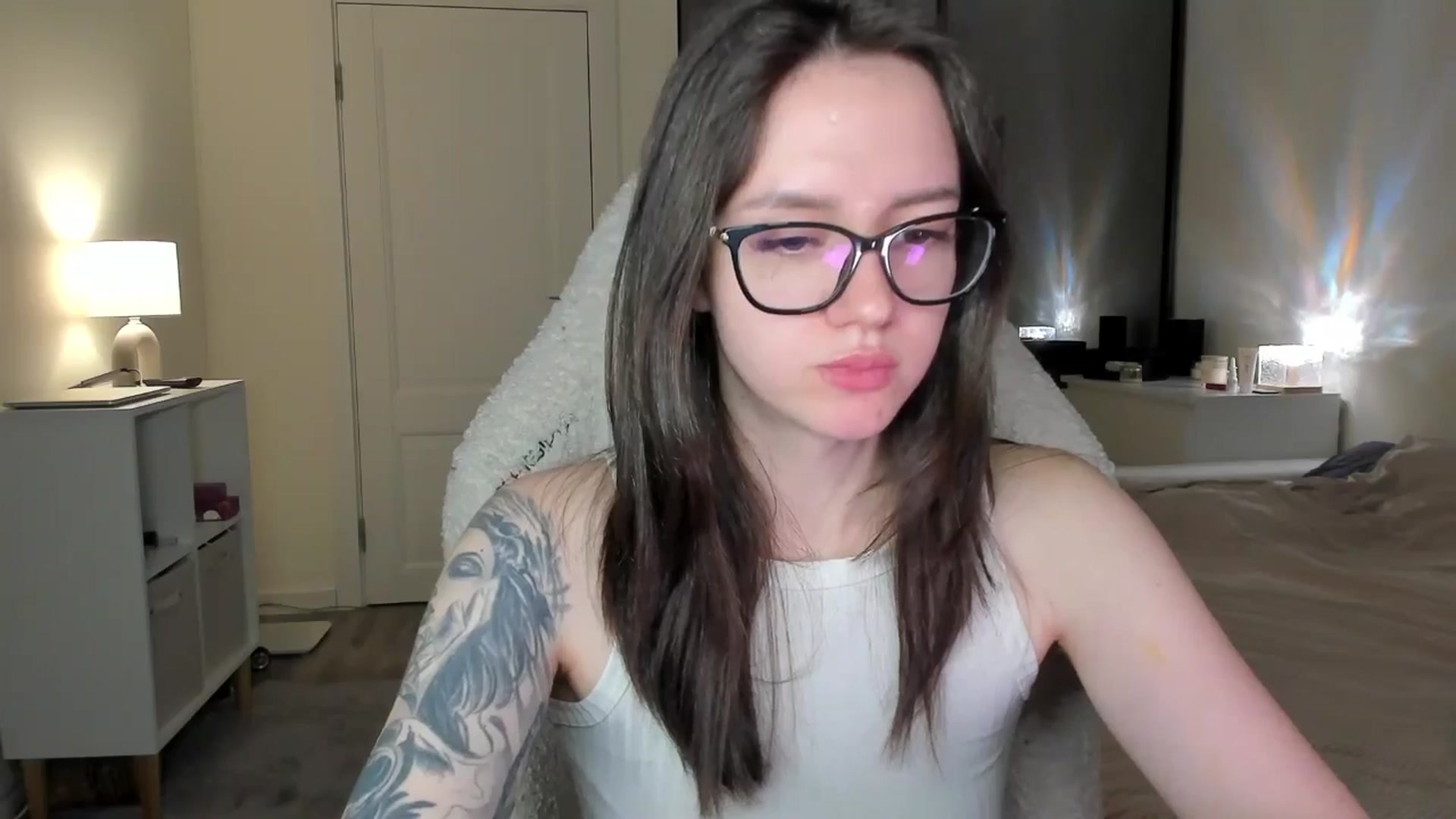 Gallery image thumbnail from Sofieee's myfreecams stream on, 11/03/2025, 05:40 image 2 of 20