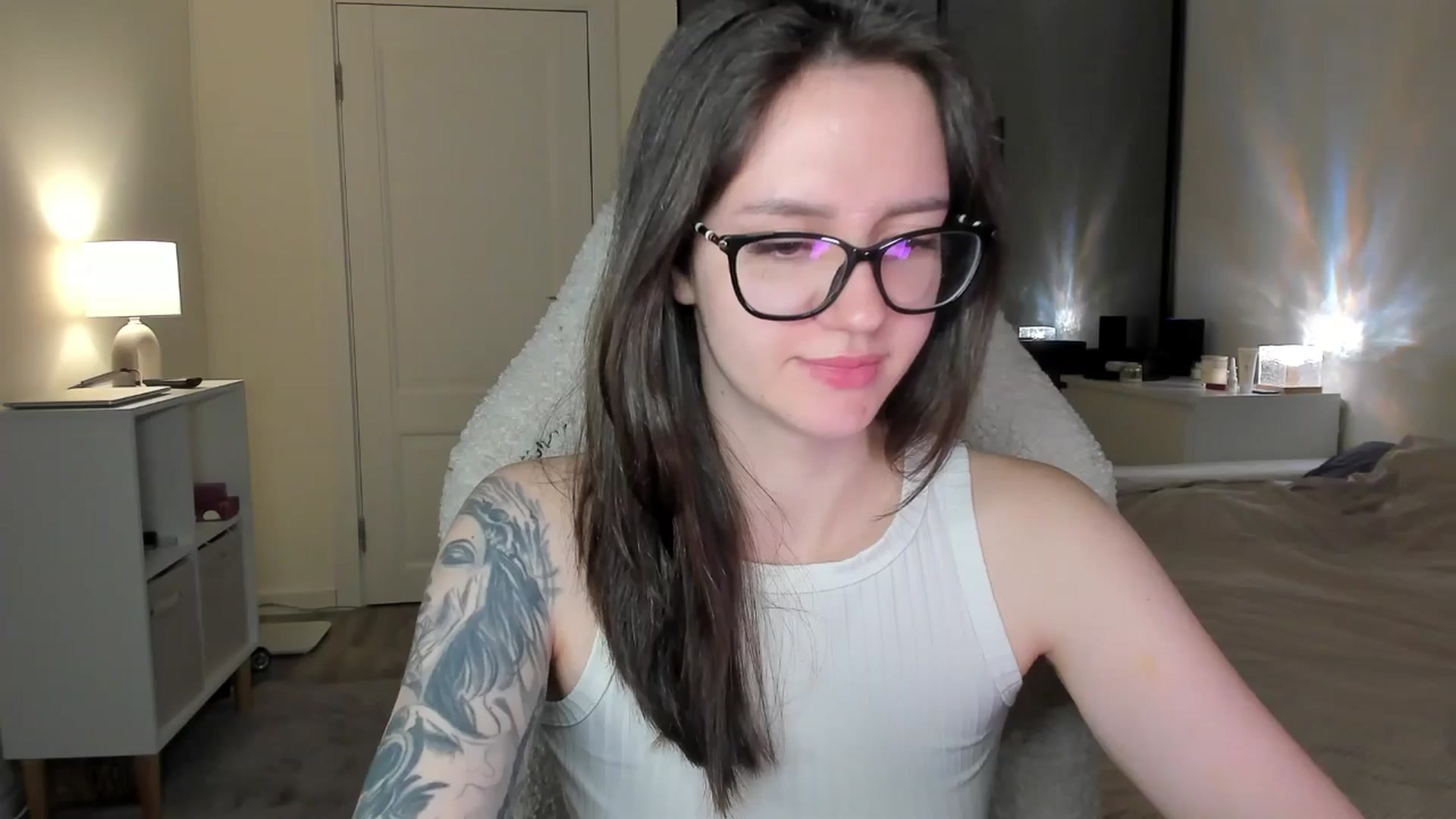Gallery image thumbnail from Sofieee's myfreecams stream on, 11/03/2025, 05:40 image 5 of 20