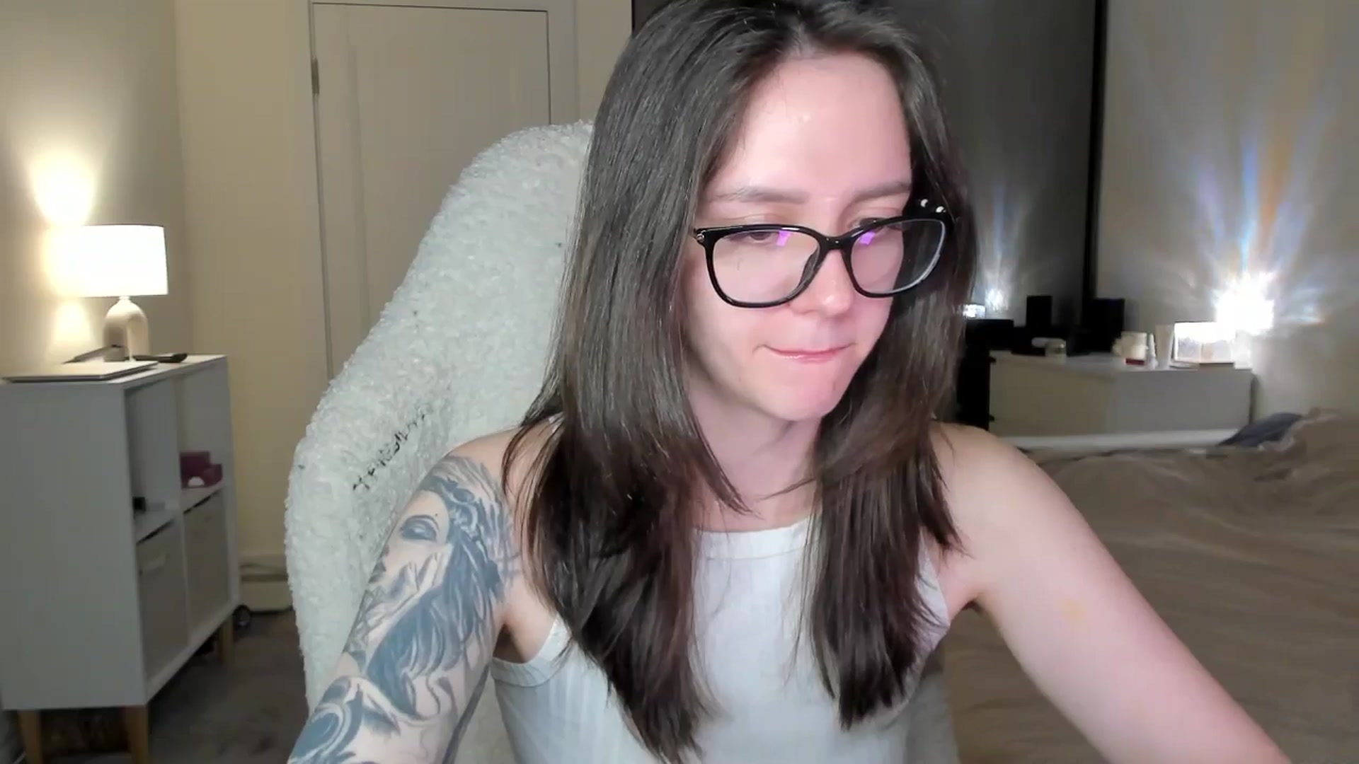 Gallery image thumbnail from Sofieee's myfreecams stream on, 11/03/2025, 05:40 image 14 of 20
