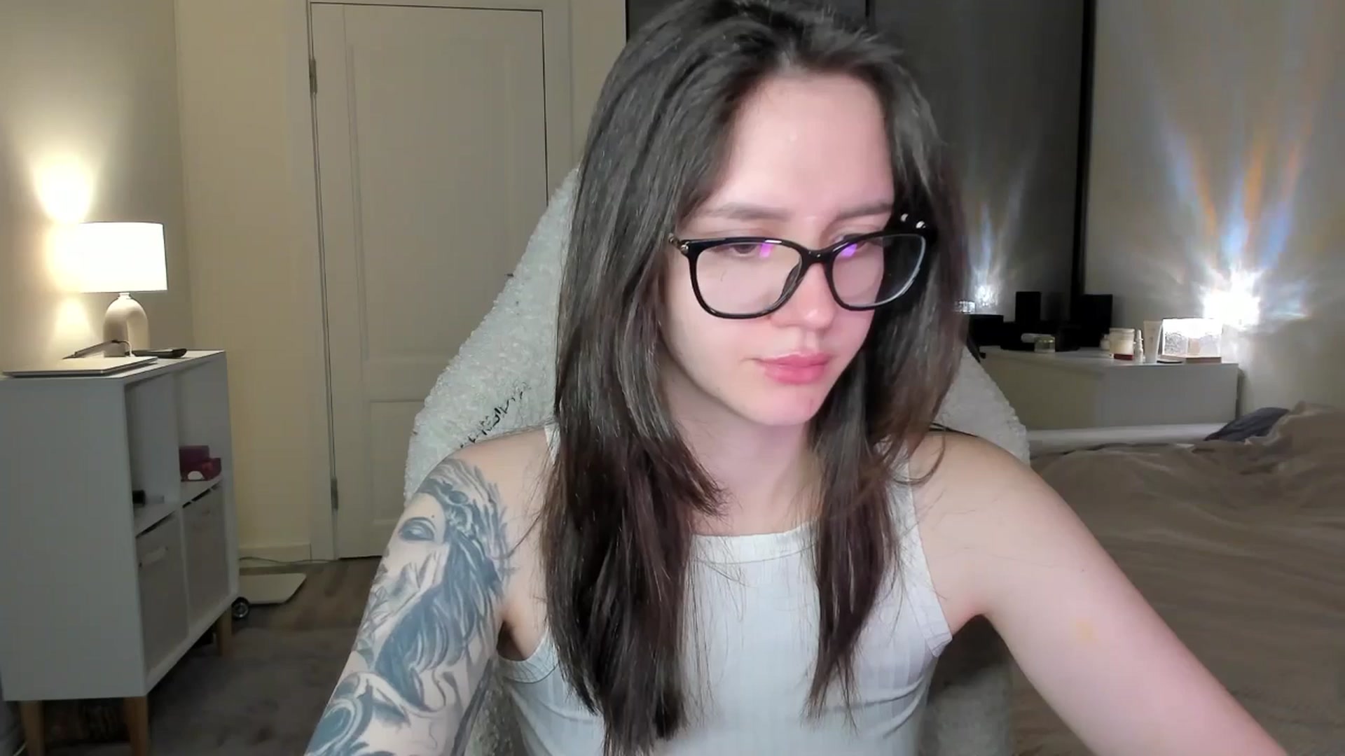 Gallery image thumbnail from Sofieee's myfreecams stream on, 11/03/2025, 05:40 image 4 of 20