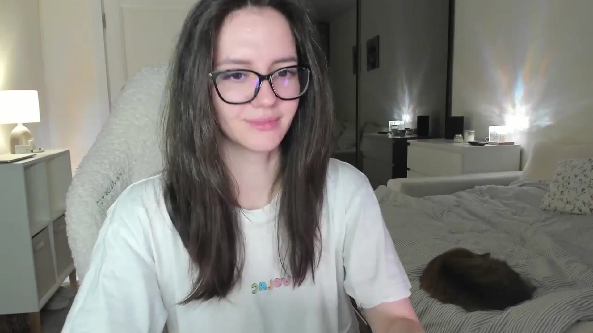 Gallery image thumbnail from Sofieee's myfreecams stream on, 11/30/2025, 03:30 image 8 of 20