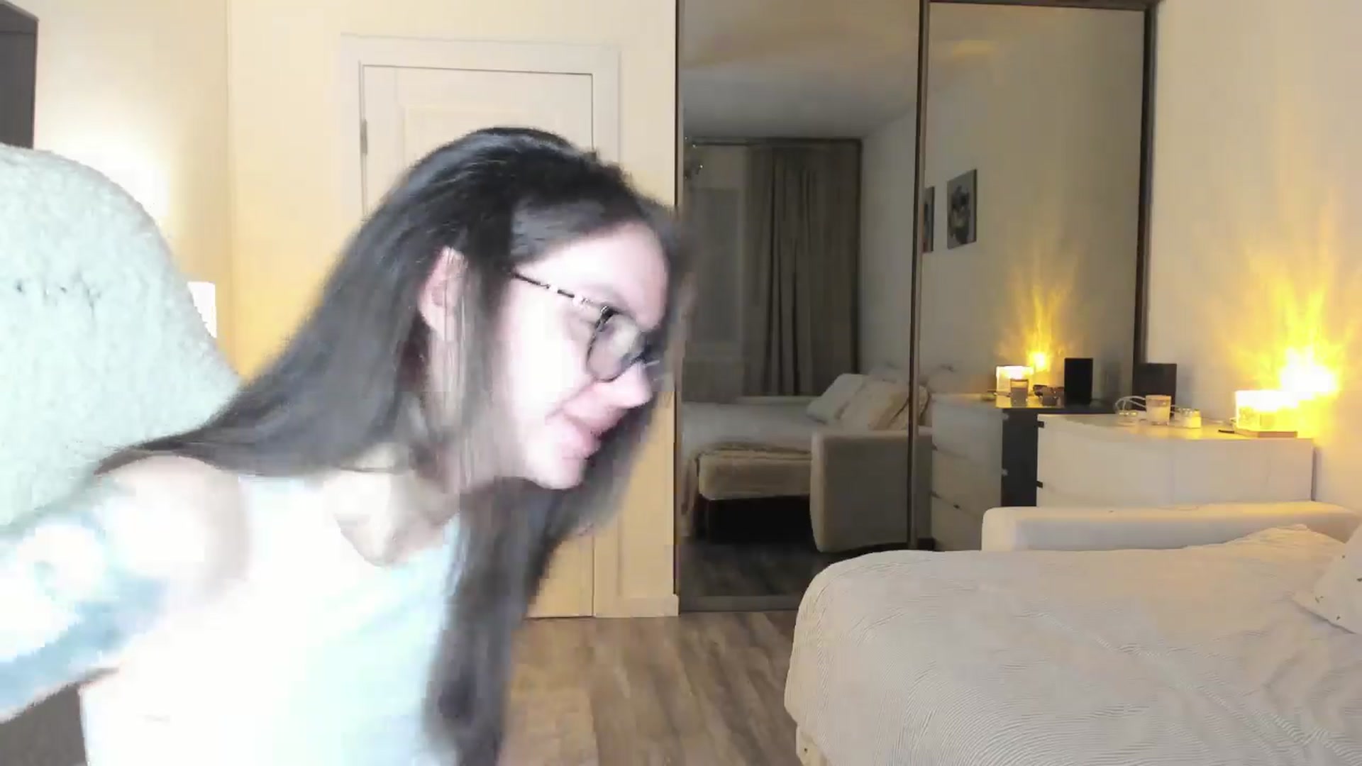 Gallery image thumbnail from Sofieee's myfreecams stream on, 12/04/2025, 03:34 image 10 of 20