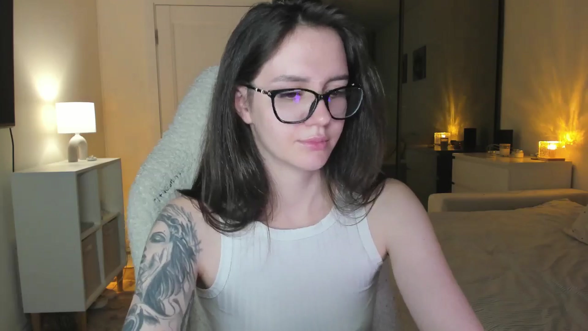 Gallery image thumbnail from Sofieee's myfreecams stream on, 12/04/2025, 03:34 image 20 of 20