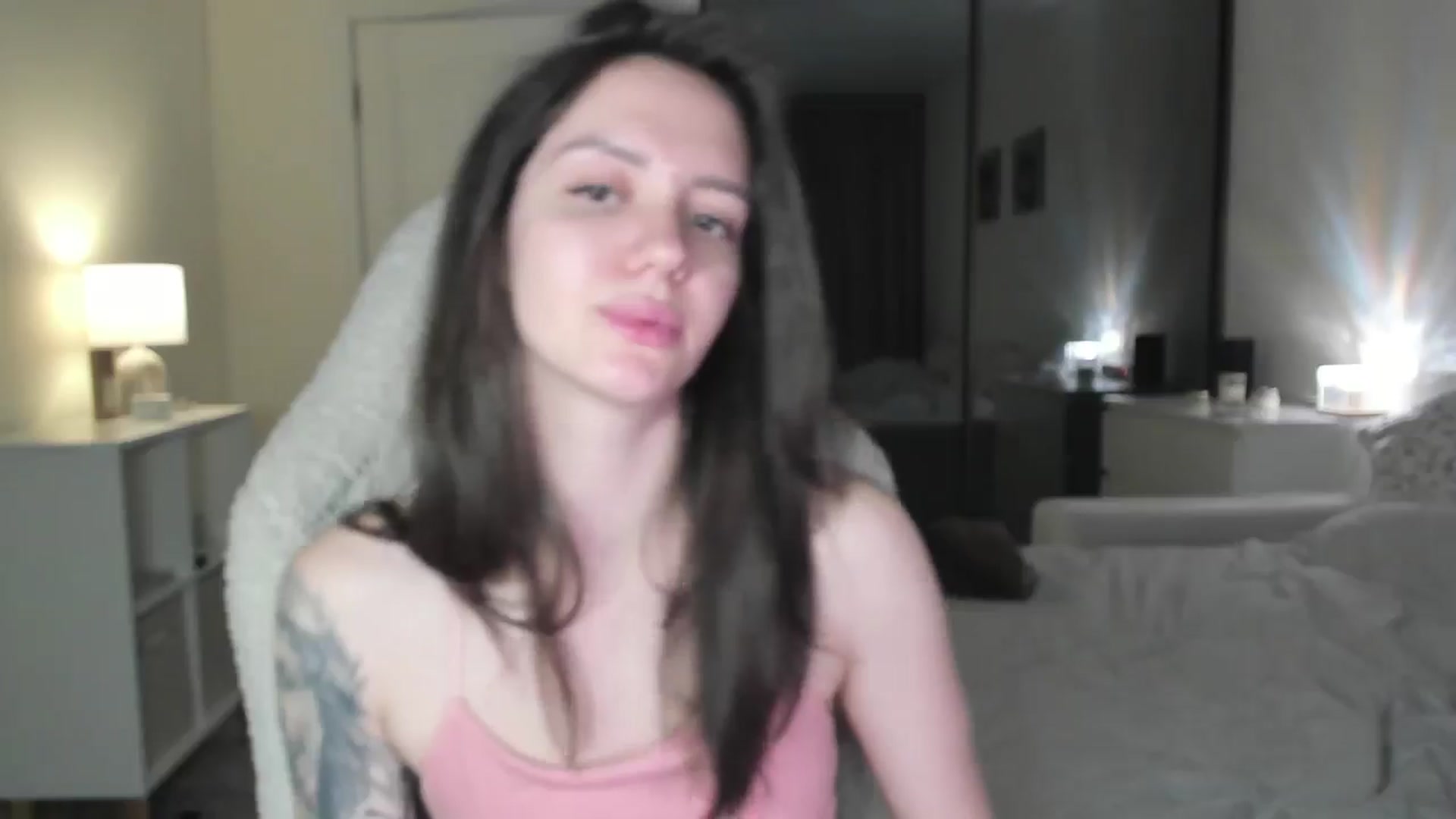 Gallery image thumbnail from Sofieee's myfreecams stream on, 12/08/2025, 03:21 image 20 of 20