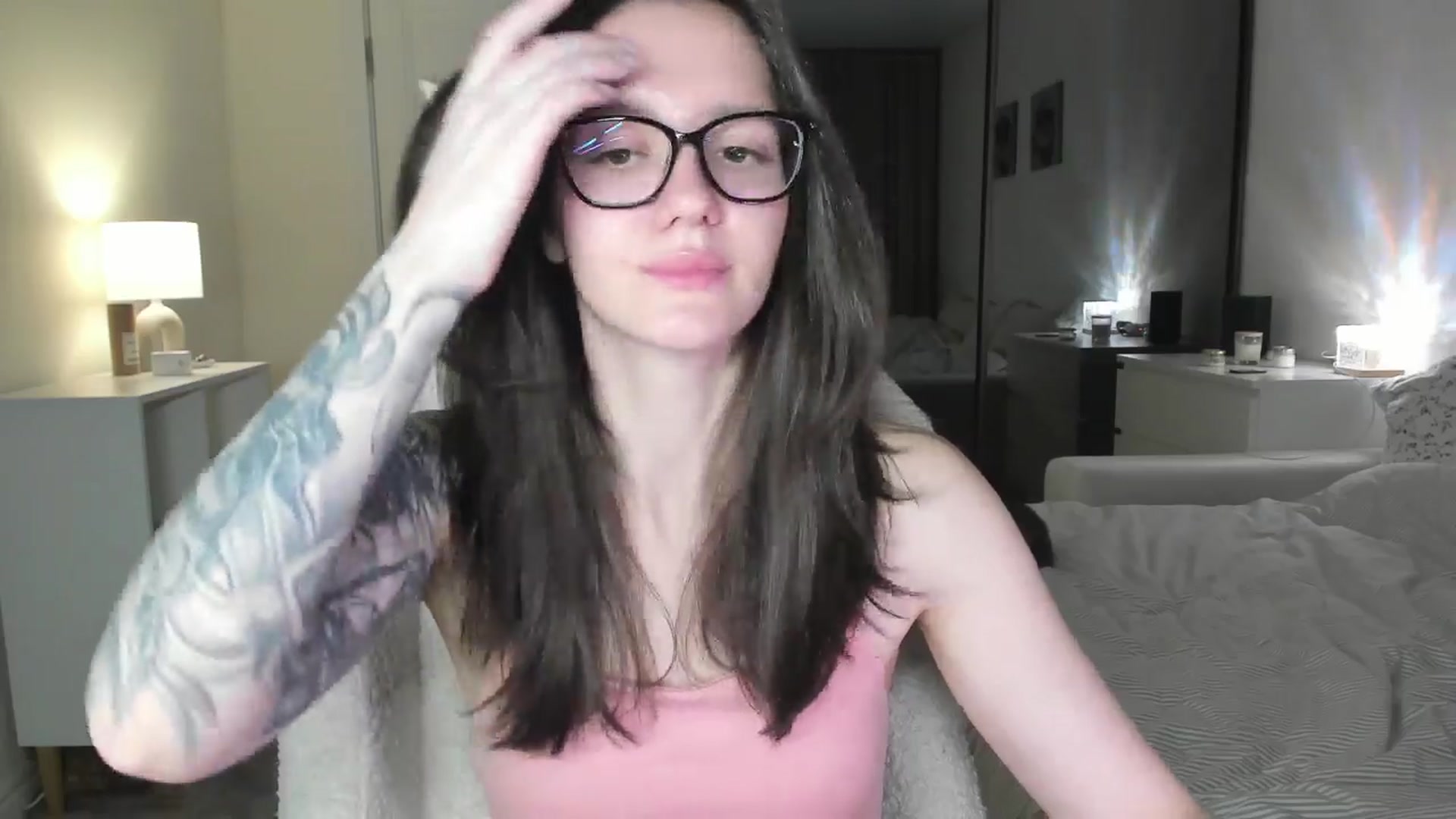 Gallery image thumbnail from Sofieee's myfreecams stream on, 12/08/2025, 03:21 image 9 of 20