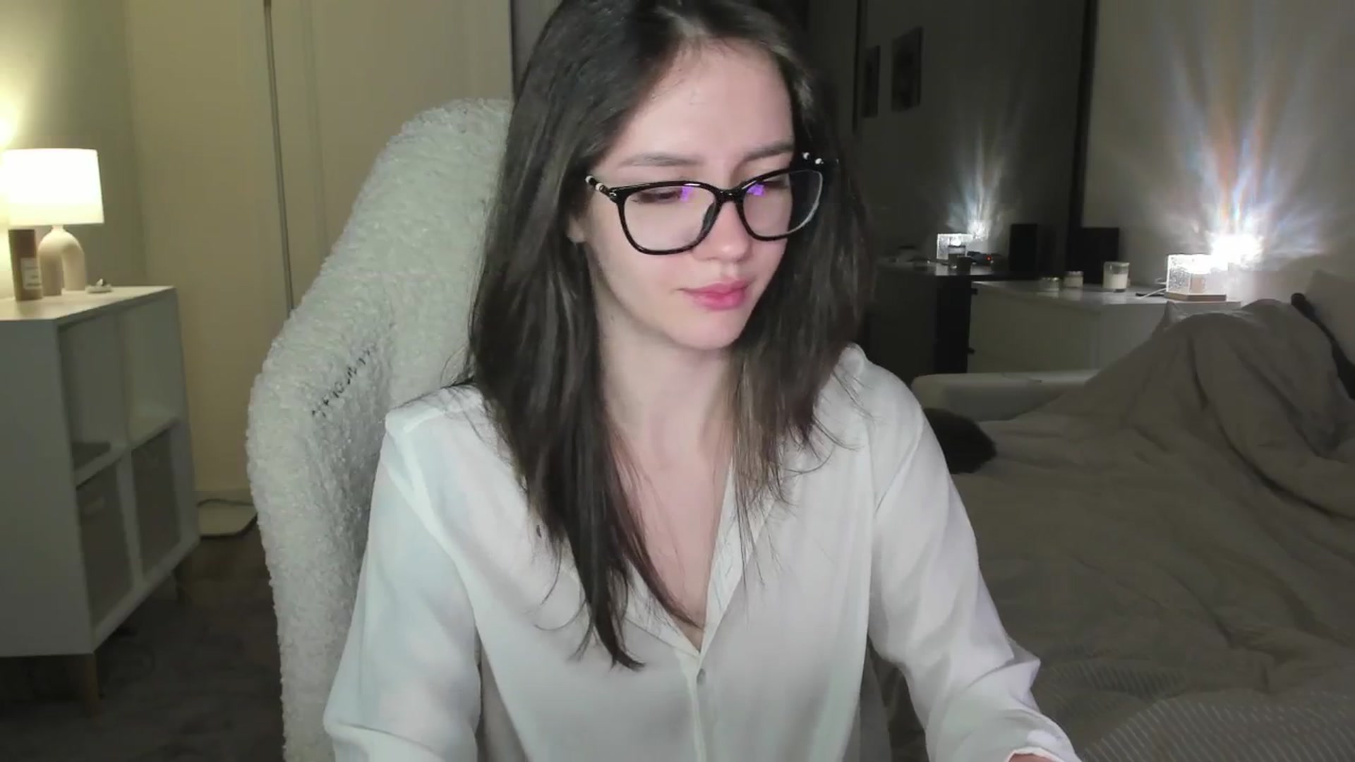 Gallery image thumbnail from Sofieee's myfreecams stream on, 12/12/2025, 04:17 image 18 of 20