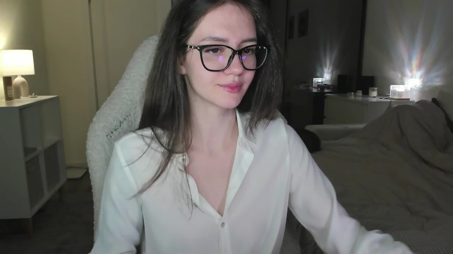 Gallery image thumbnail from Sofieee's myfreecams stream on, 12/12/2025, 04:17 image 7 of 20