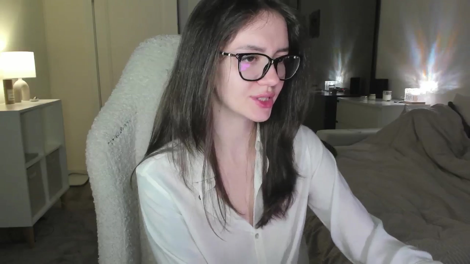Gallery image thumbnail from Sofieee's myfreecams stream on, 12/12/2025, 04:17 image 15 of 20