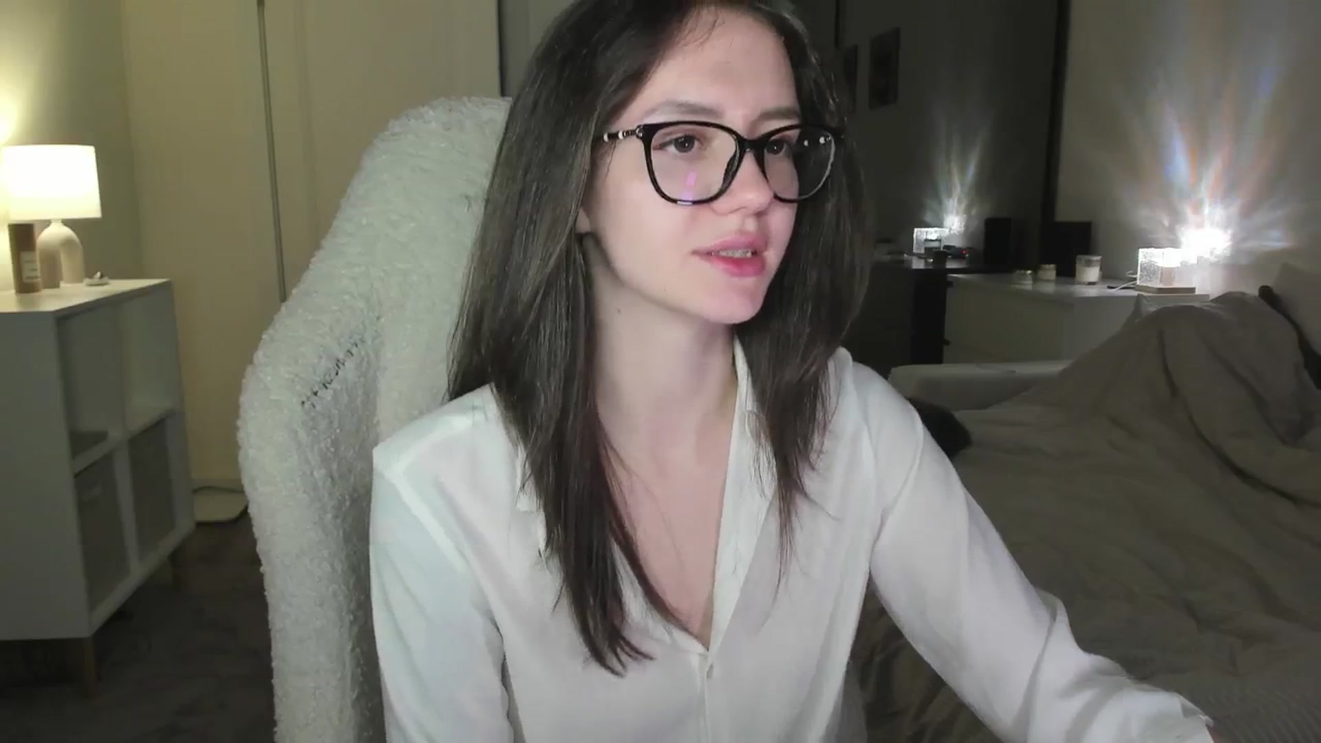 Gallery image thumbnail from Sofieee's myfreecams stream on, 12/12/2025, 04:17 image 19 of 20
