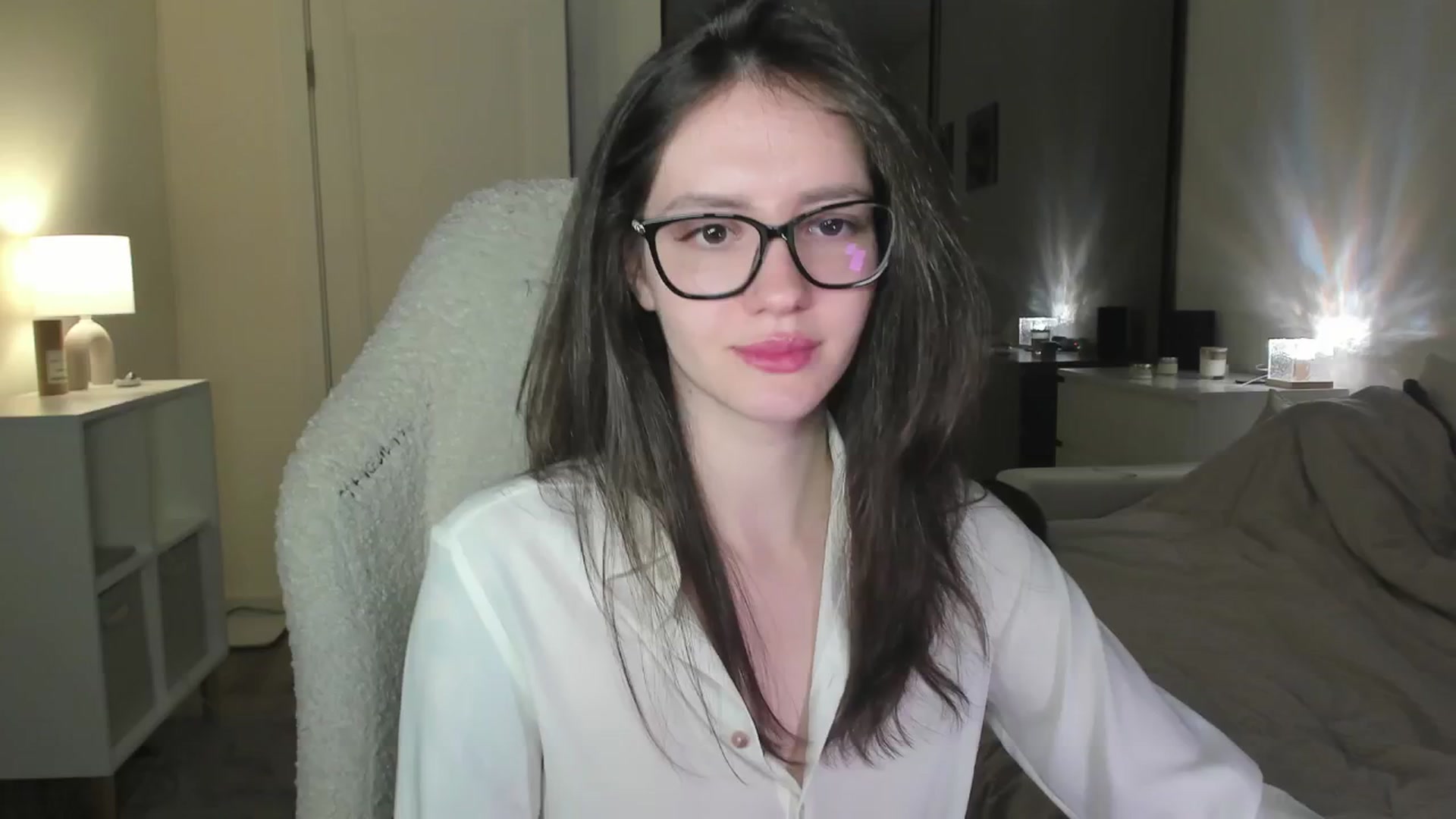 Gallery image thumbnail from Sofieee's myfreecams stream on, 12/12/2025, 04:17 image 2 of 20