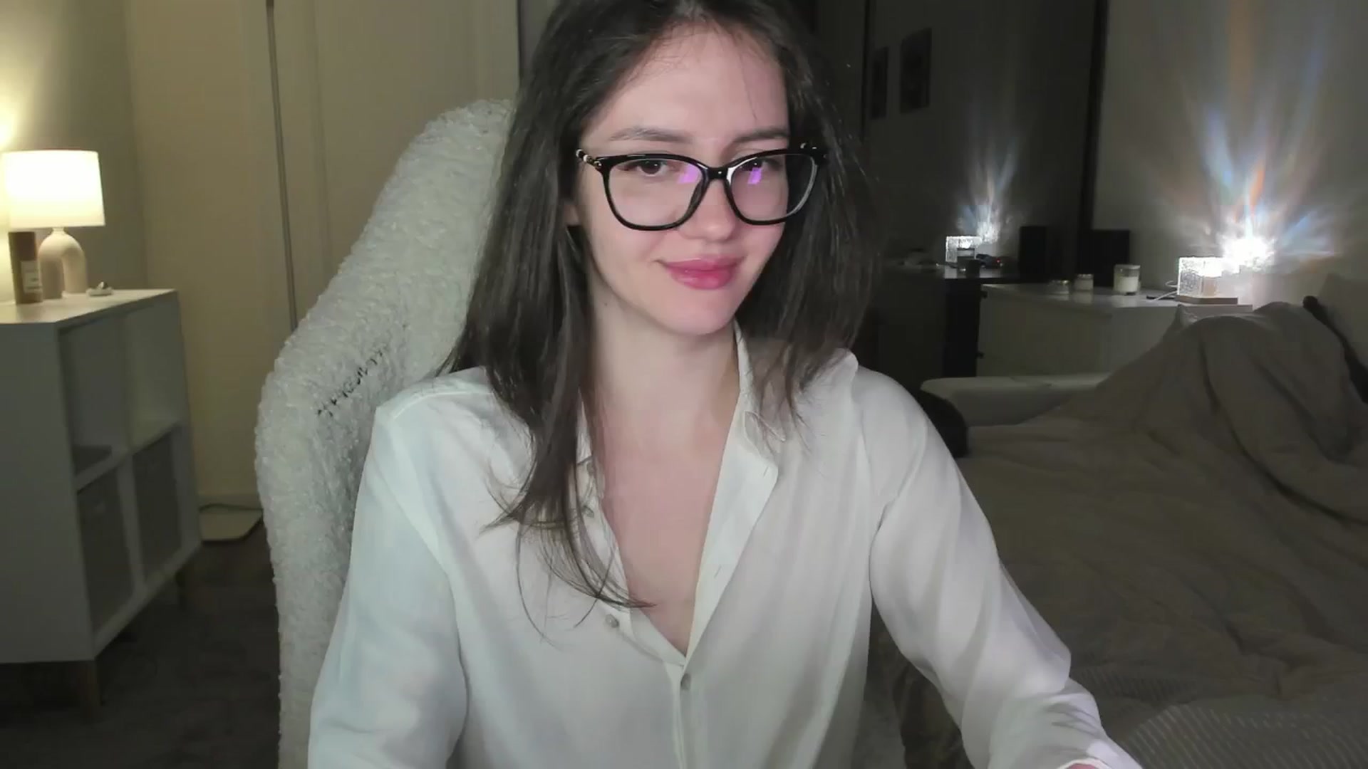 Gallery image thumbnail from Sofieee's myfreecams stream on, 12/12/2025, 04:17 image 5 of 20