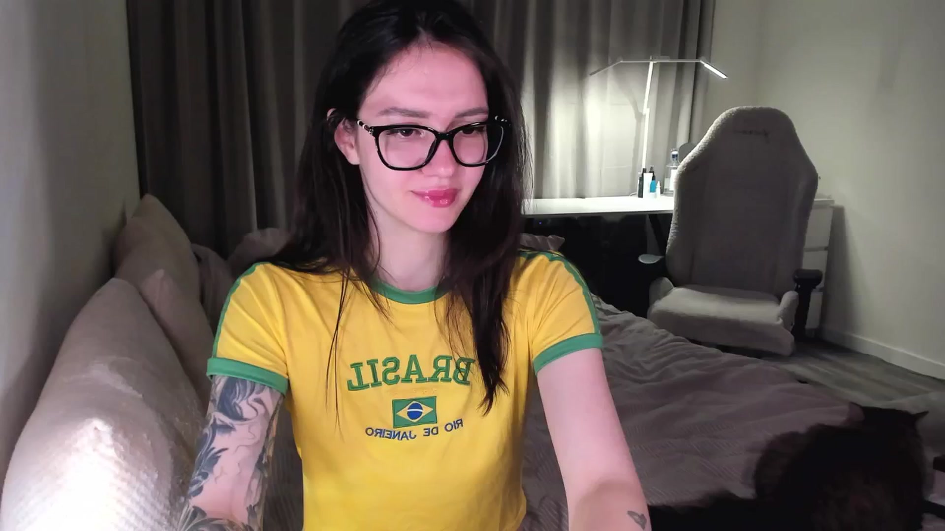 Gallery image thumbnail from Sofieee's myfreecams stream on, 12/13/2025, 04:05 image 3 of 20