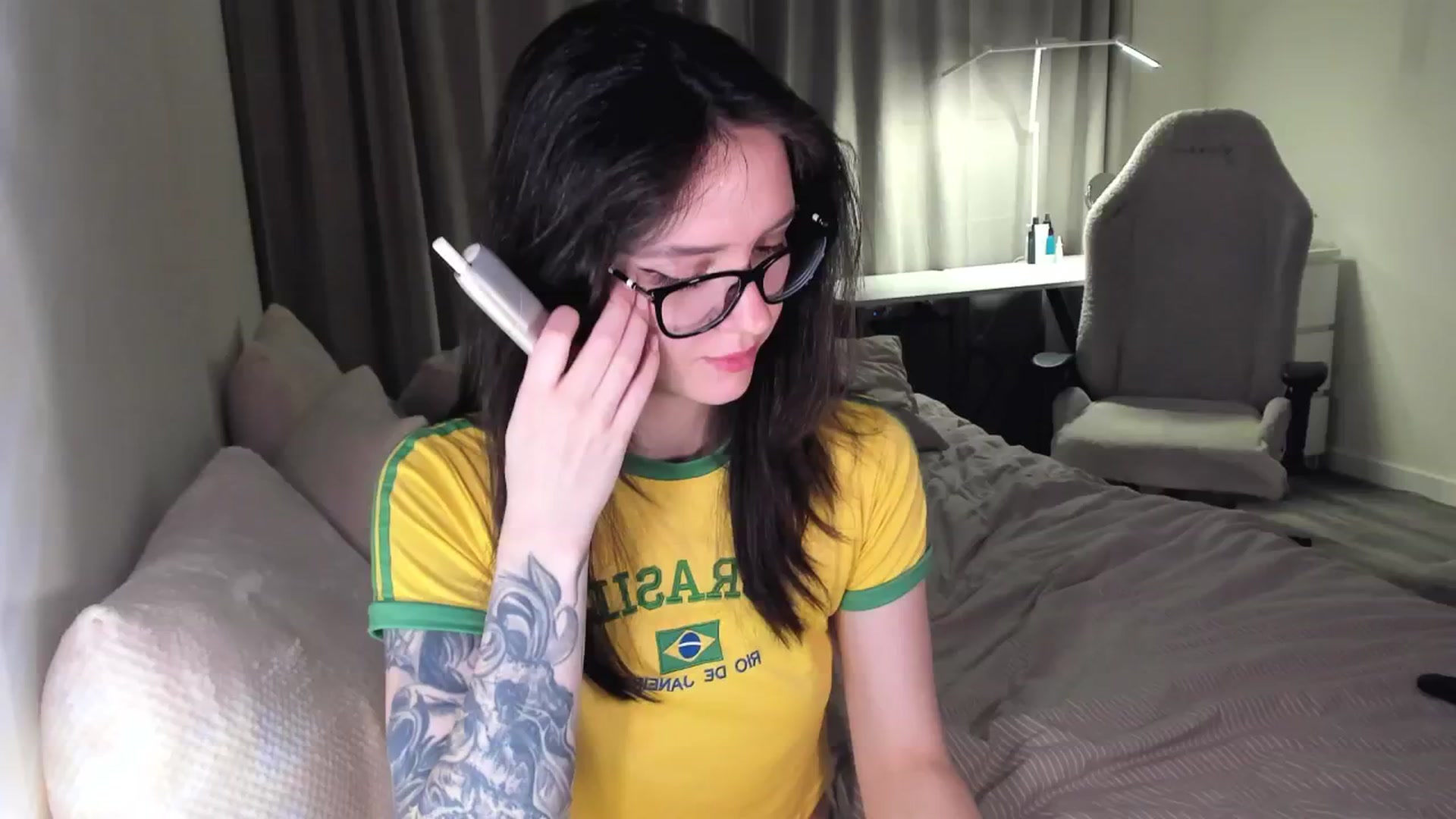 Gallery image thumbnail from Sofieee's myfreecams stream on, 12/13/2025, 04:05 image 12 of 20