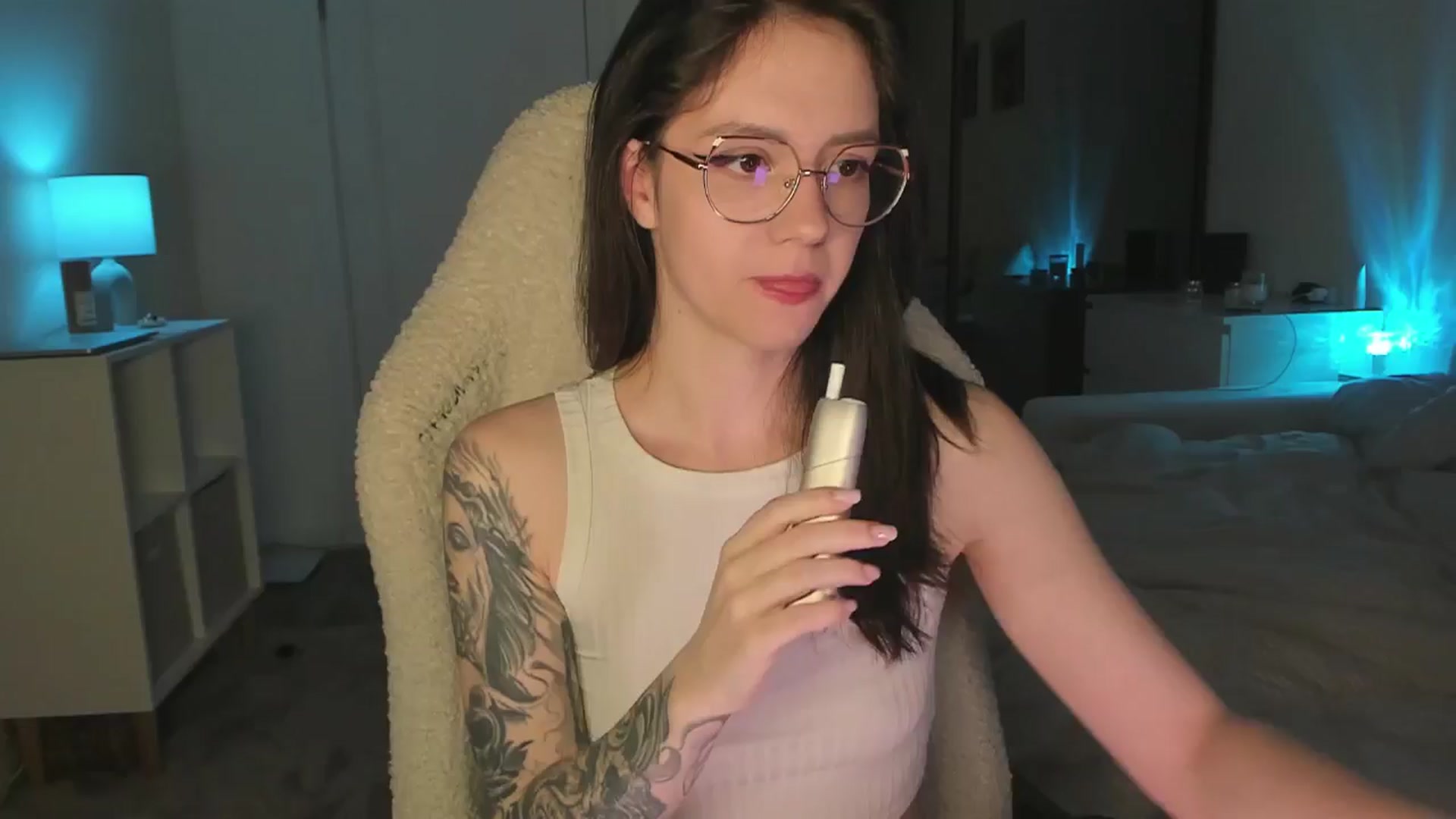 Gallery image thumbnail from Sofieee's myfreecams stream on, 12/14/2025, 05:02 image 16 of 20