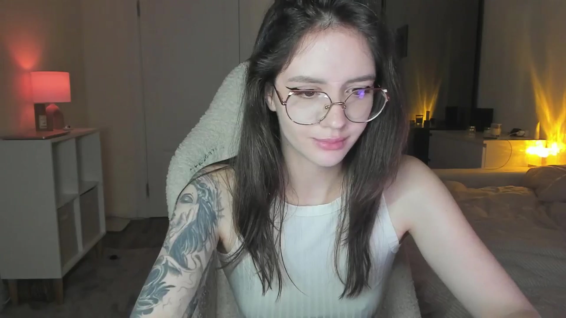 Gallery image thumbnail from Sofieee's myfreecams stream on, 12/14/2025, 07:57 image 13 of 20