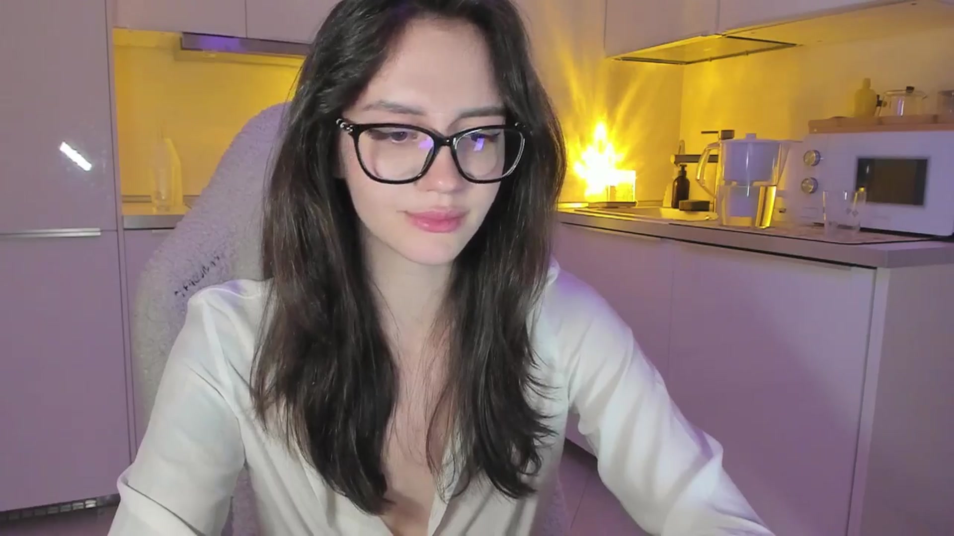 Gallery image thumbnail from Sofieee's myfreecams stream on, 12/21/2025, 05:14 image 15 of 20