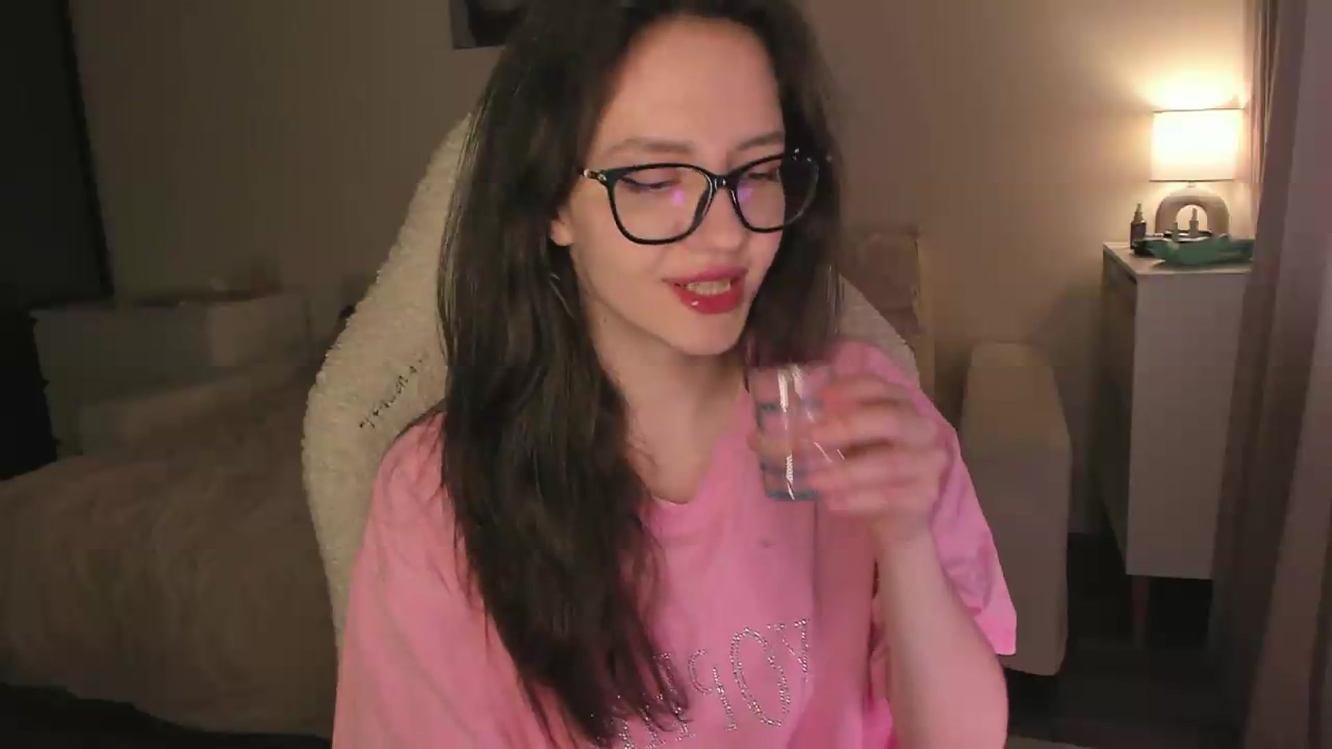 Gallery image thumbnail from Sofieee's myfreecams stream on, 05/23/2026, 08:00 image 14 of 20