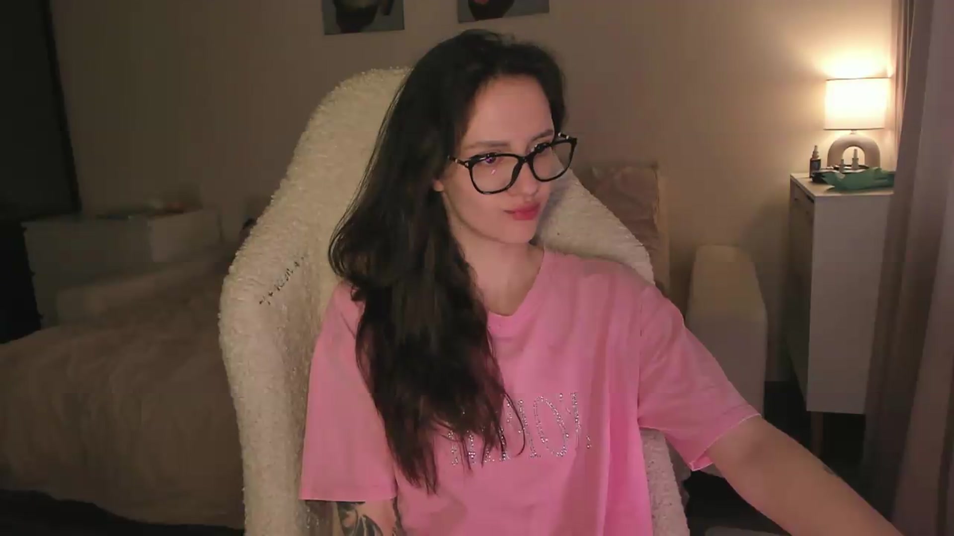 Gallery image thumbnail from Sofieee's myfreecams stream on, 05/23/2026, 08:00 image 13 of 20