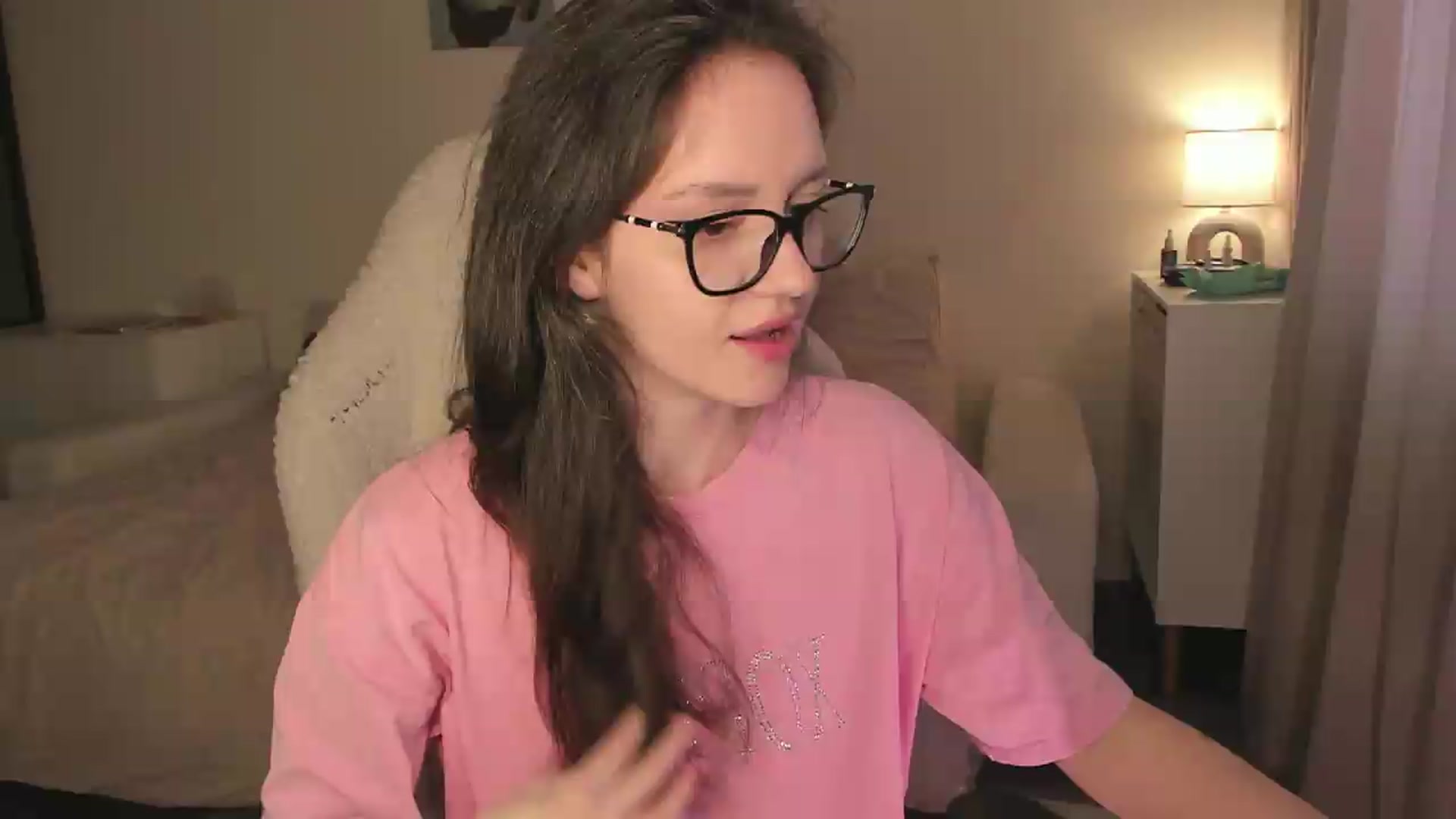 Gallery image thumbnail from Sofieee's myfreecams stream on, 05/23/2026, 09:26 image 5 of 20
