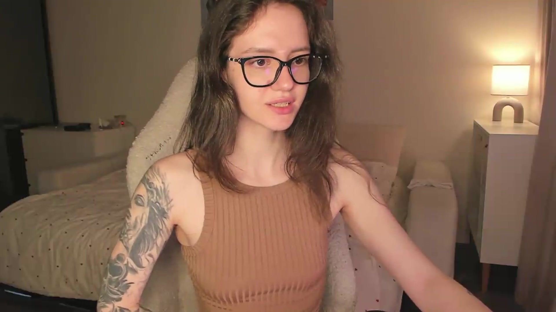 Gallery image thumbnail from Sofieee's myfreecams stream on, 06/07/2026, 07:14 image 3 of 20