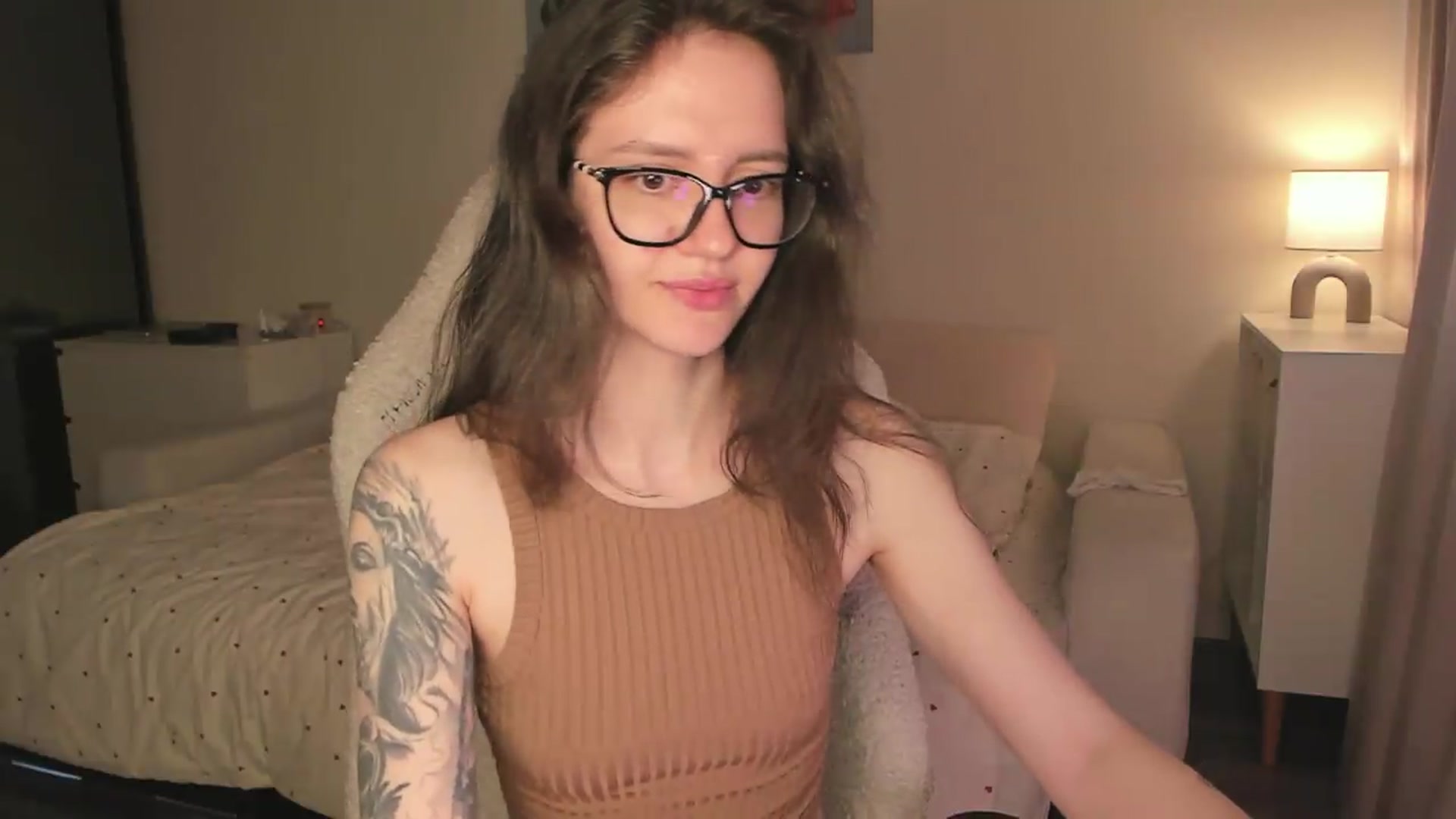 Gallery image thumbnail from Sofieee's myfreecams stream on, 06/07/2026, 07:14 image 2 of 20