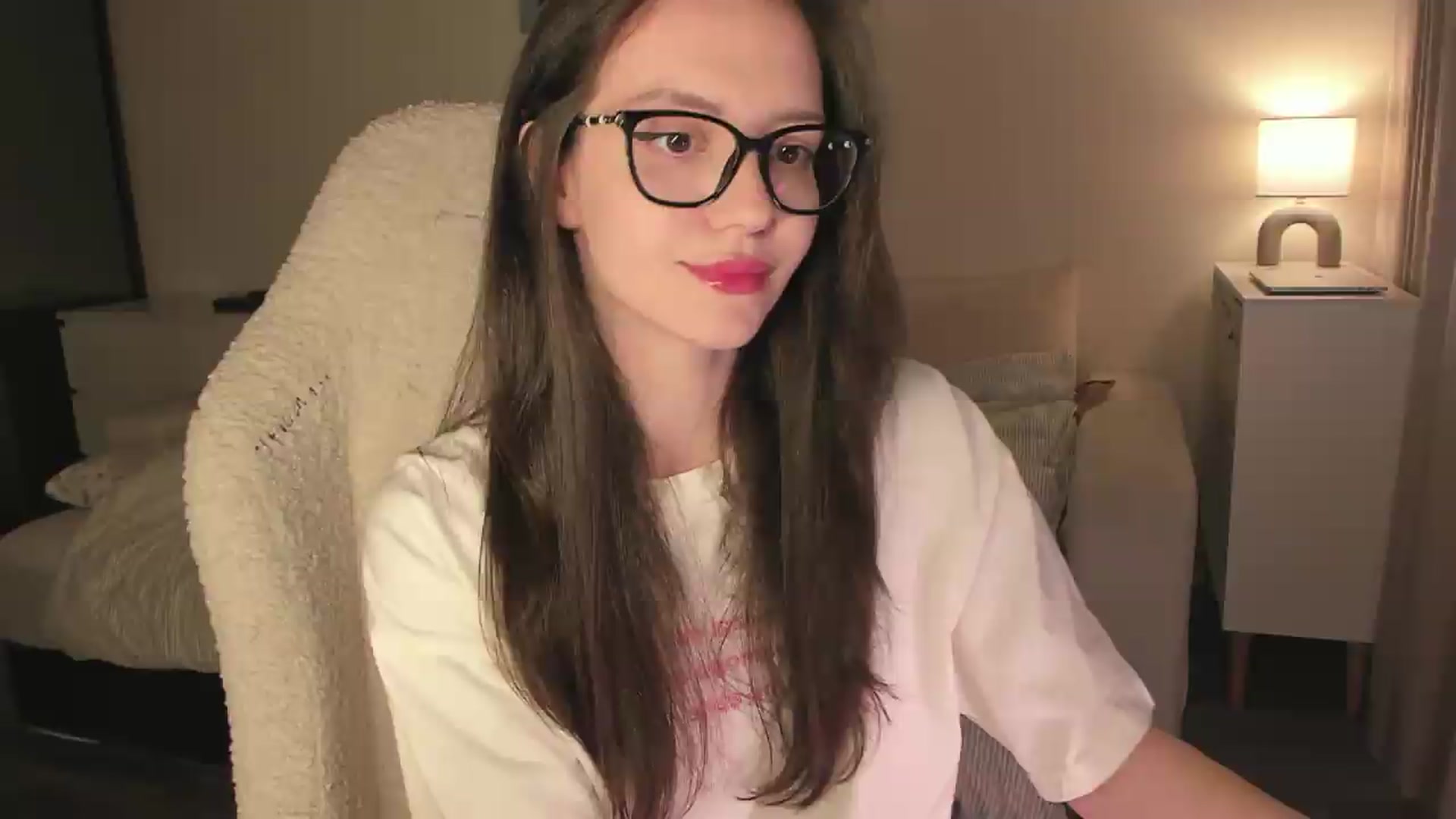 Gallery image thumbnail from Sofieee's myfreecams stream on, 06/21/2026, 07:49 image 19 of 20