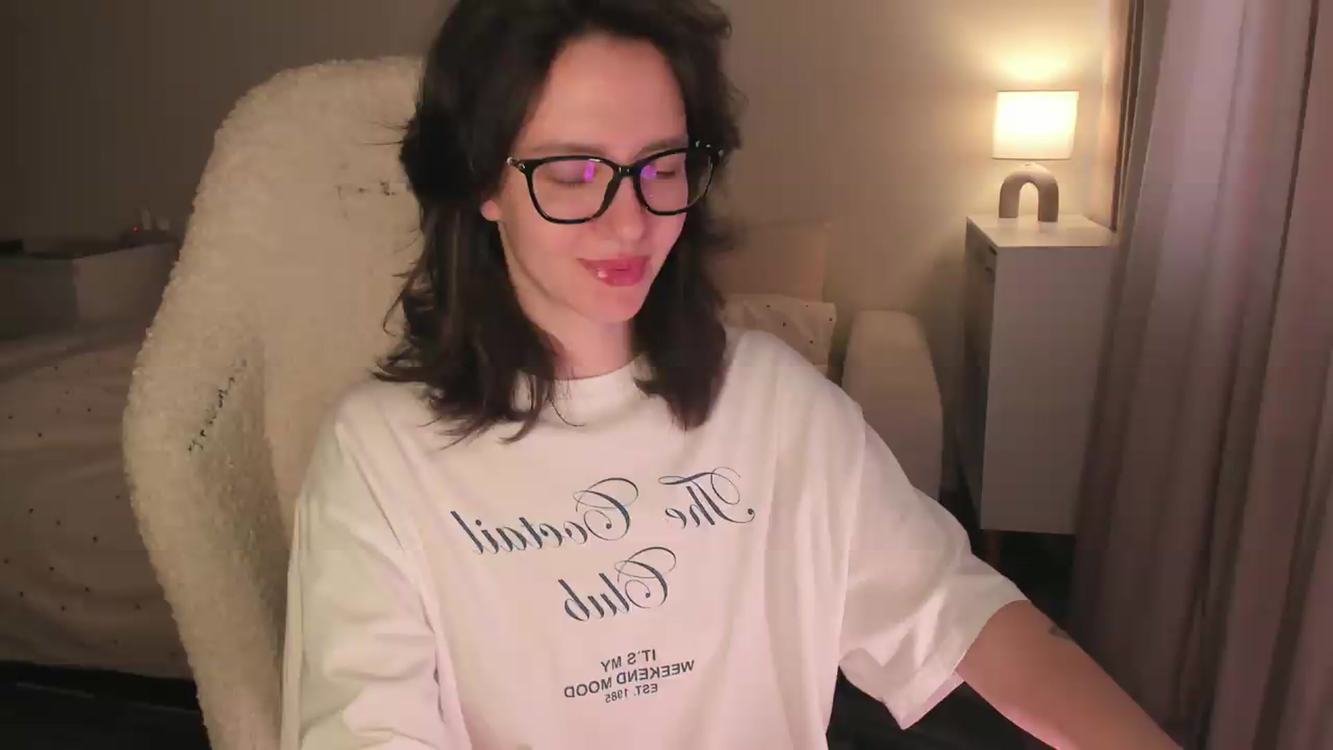 Gallery image thumbnail from Sofieee's myfreecams stream on, 08/09/2026, 07:13 image 7 of 20