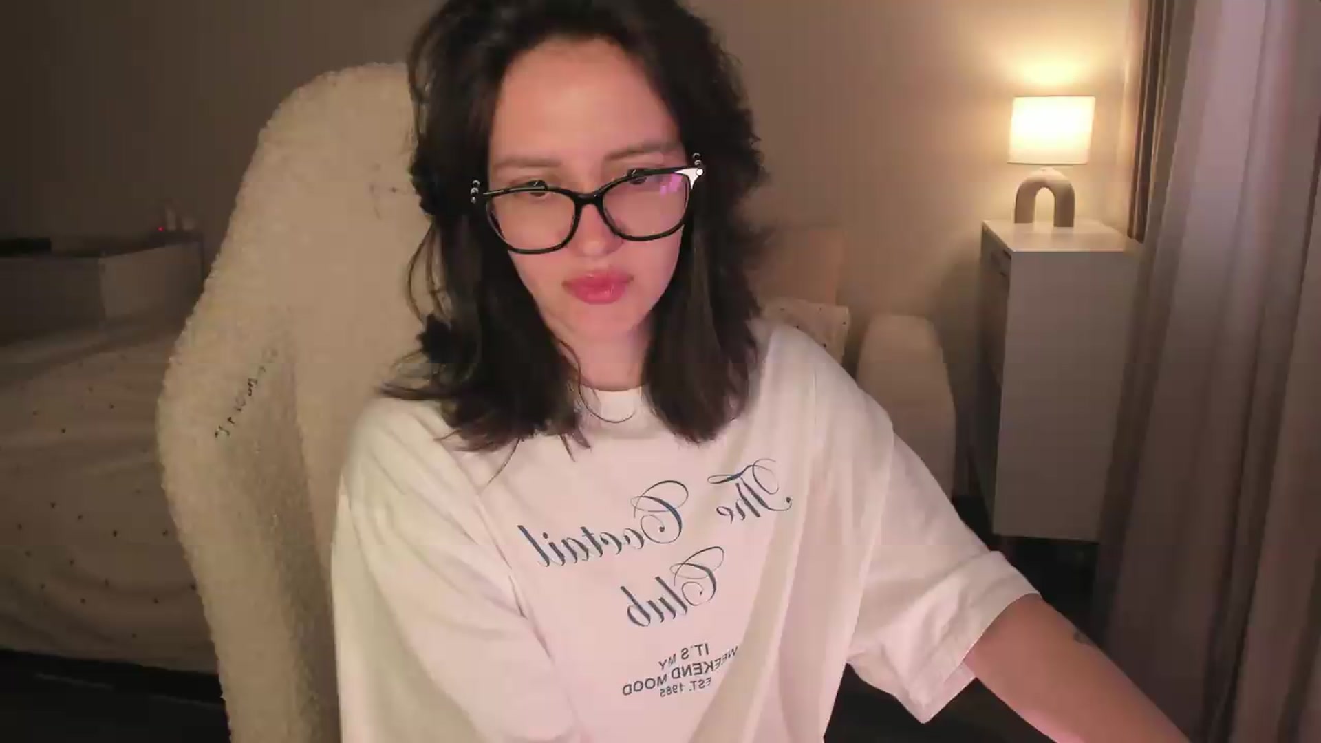 Gallery image thumbnail from Sofieee's myfreecams stream on, 08/09/2026, 07:13 image 4 of 20
