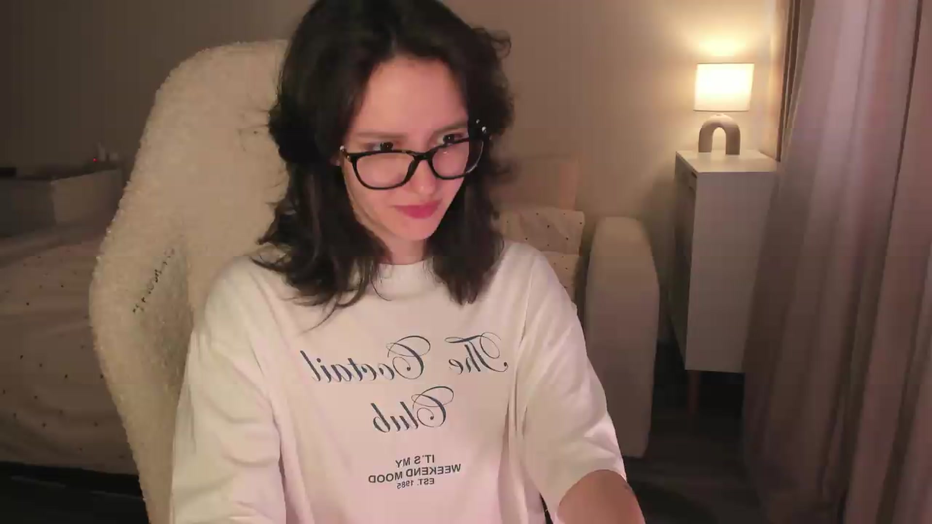 Gallery image thumbnail from Sofieee's myfreecams stream on, 08/09/2026, 07:13 image 8 of 20
