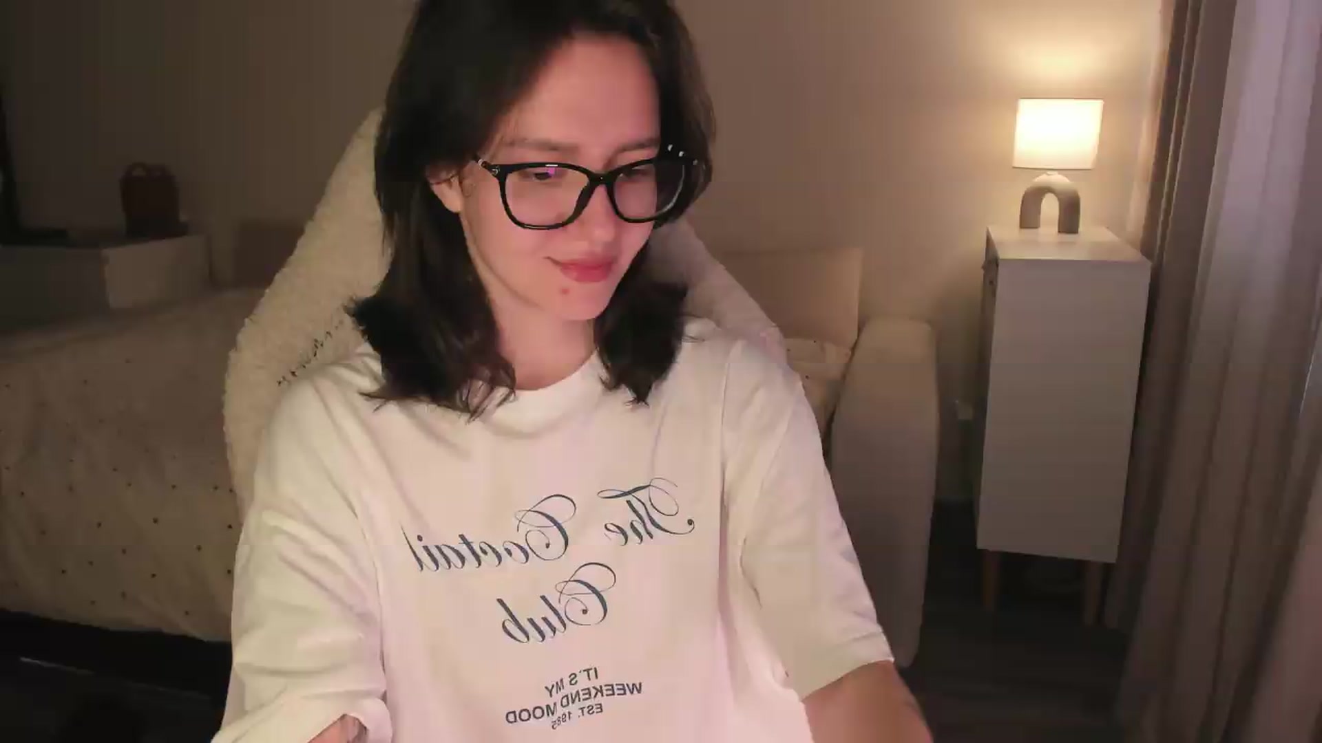 Gallery image thumbnail from Sofieee's myfreecams stream on, 08/13/2026, 06:40 image 2 of 20