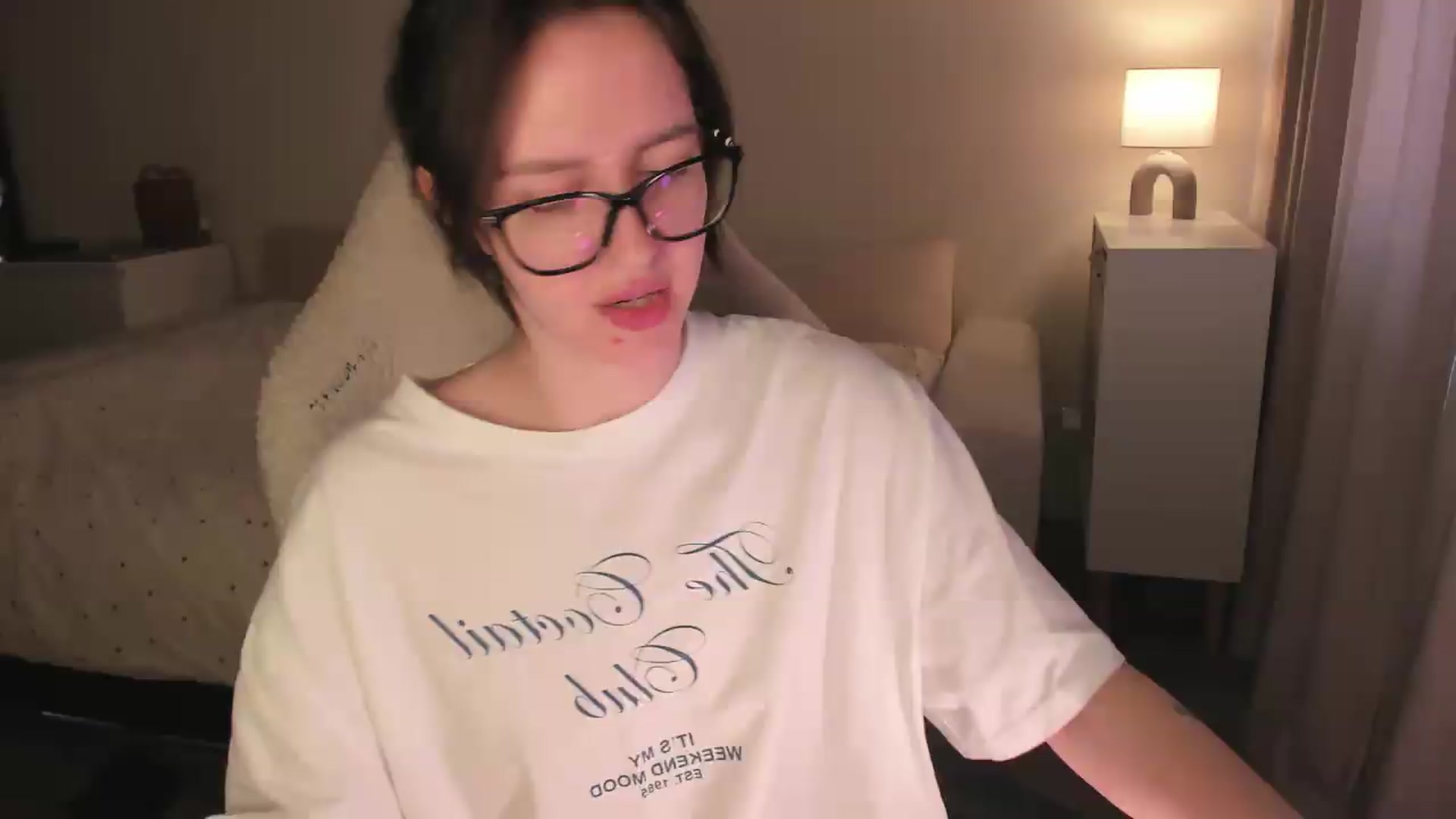 Gallery image thumbnail from Sofieee's myfreecams stream on, 08/13/2026, 06:40 image 18 of 20