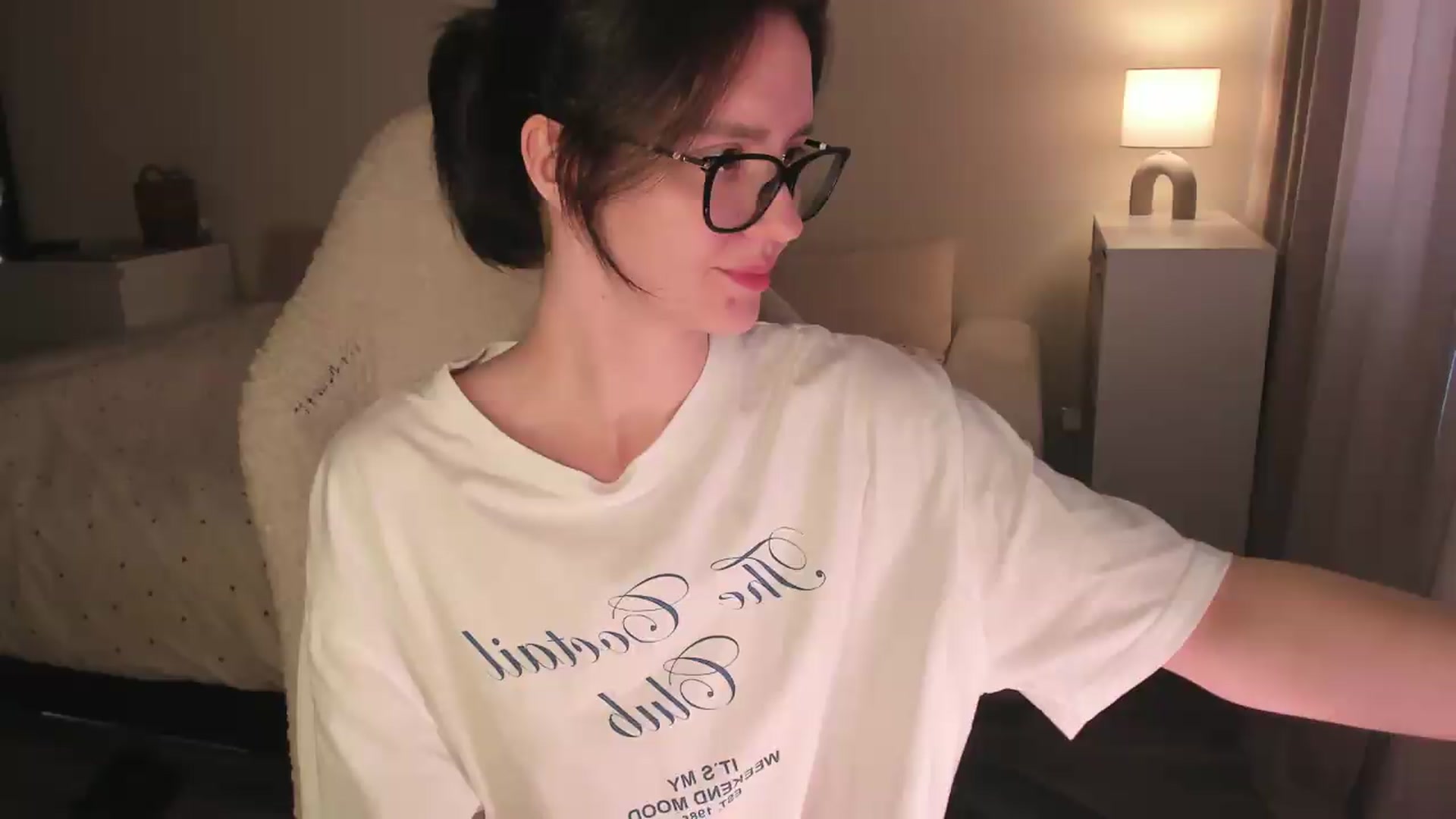 Gallery image thumbnail from Sofieee's myfreecams stream on, 08/13/2026, 06:40 image 15 of 20