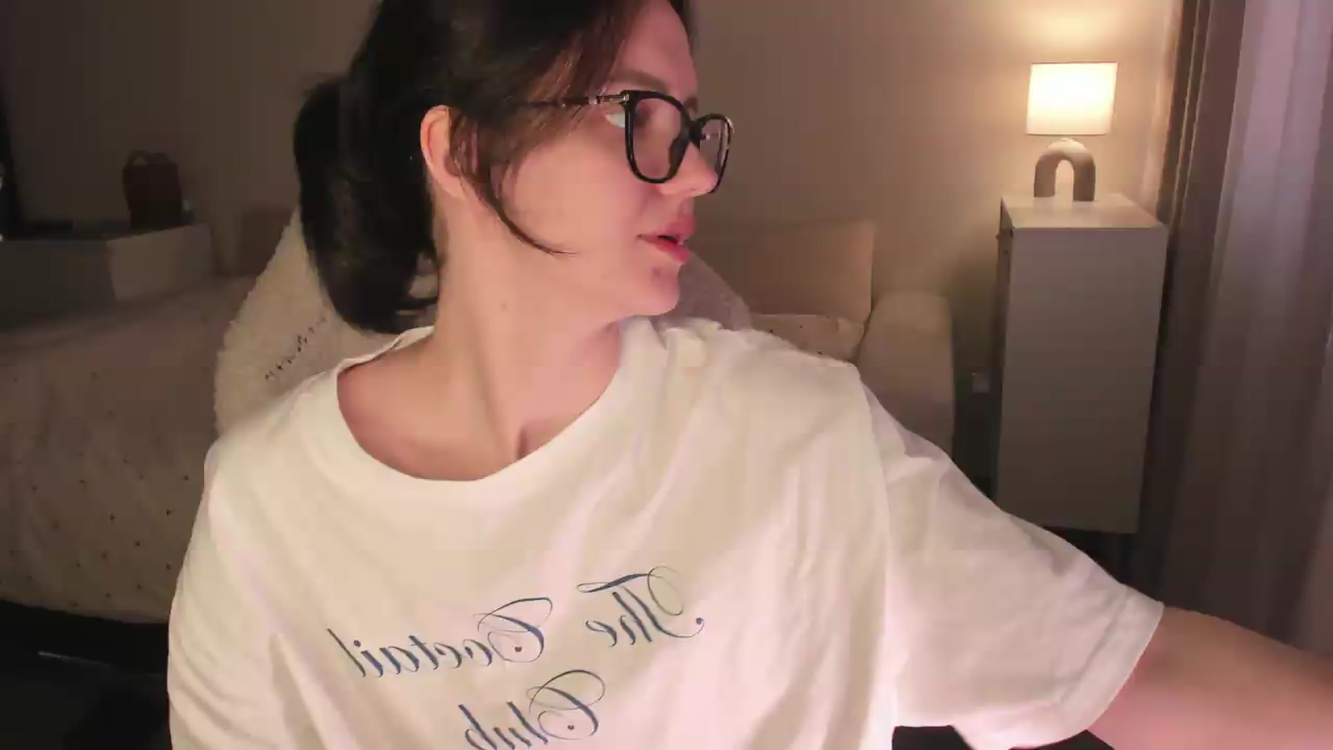 Gallery image thumbnail from Sofieee's myfreecams stream on, 08/13/2026, 06:40 image 13 of 20