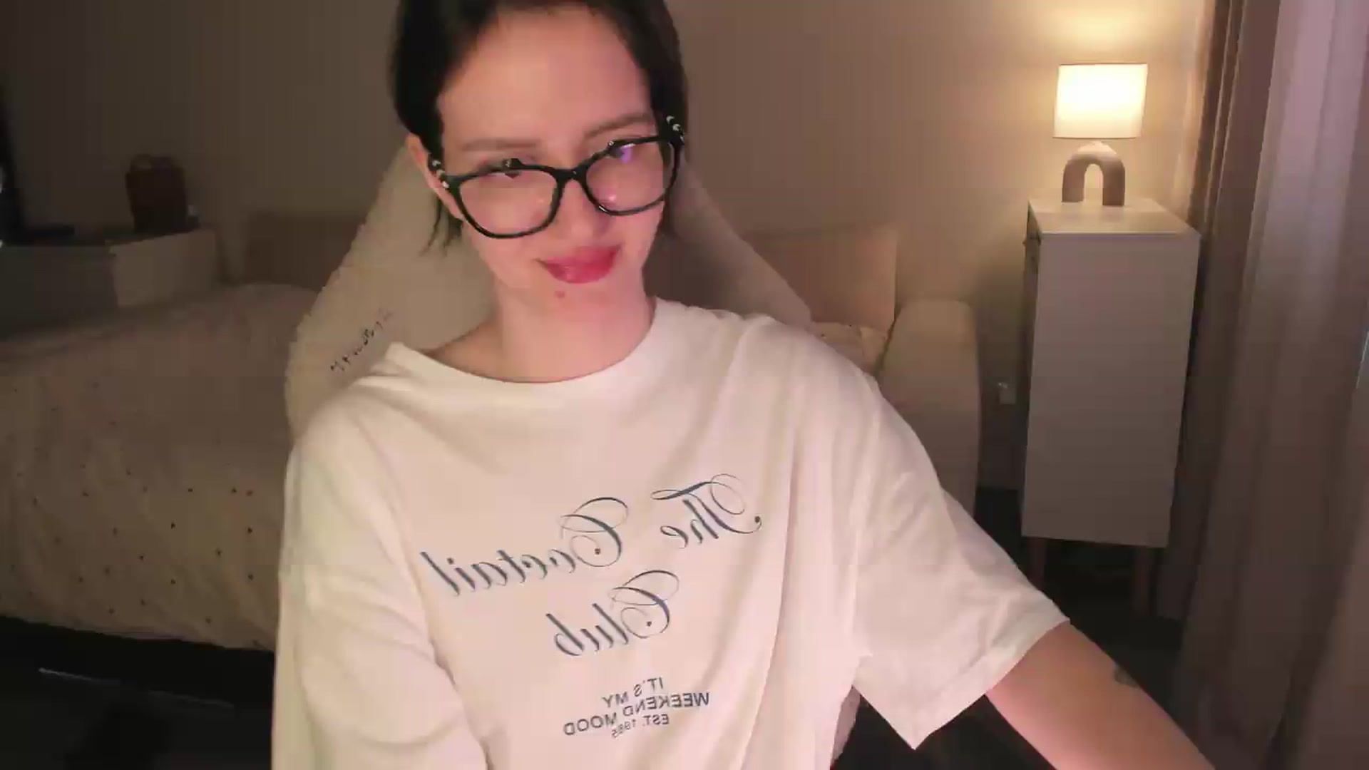 Gallery image thumbnail from Sofieee's myfreecams stream on, 08/13/2026, 07:27 image 9 of 20
