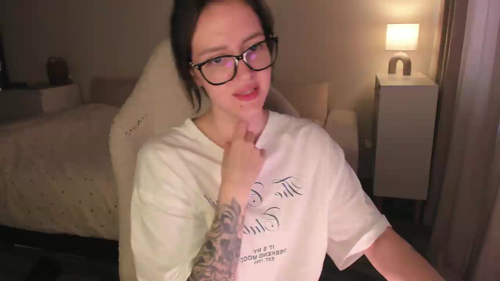 Gallery image thumbnail from Sofieee's myfreecams stream on, 08/13/2026, 07:27 image 2 of 20