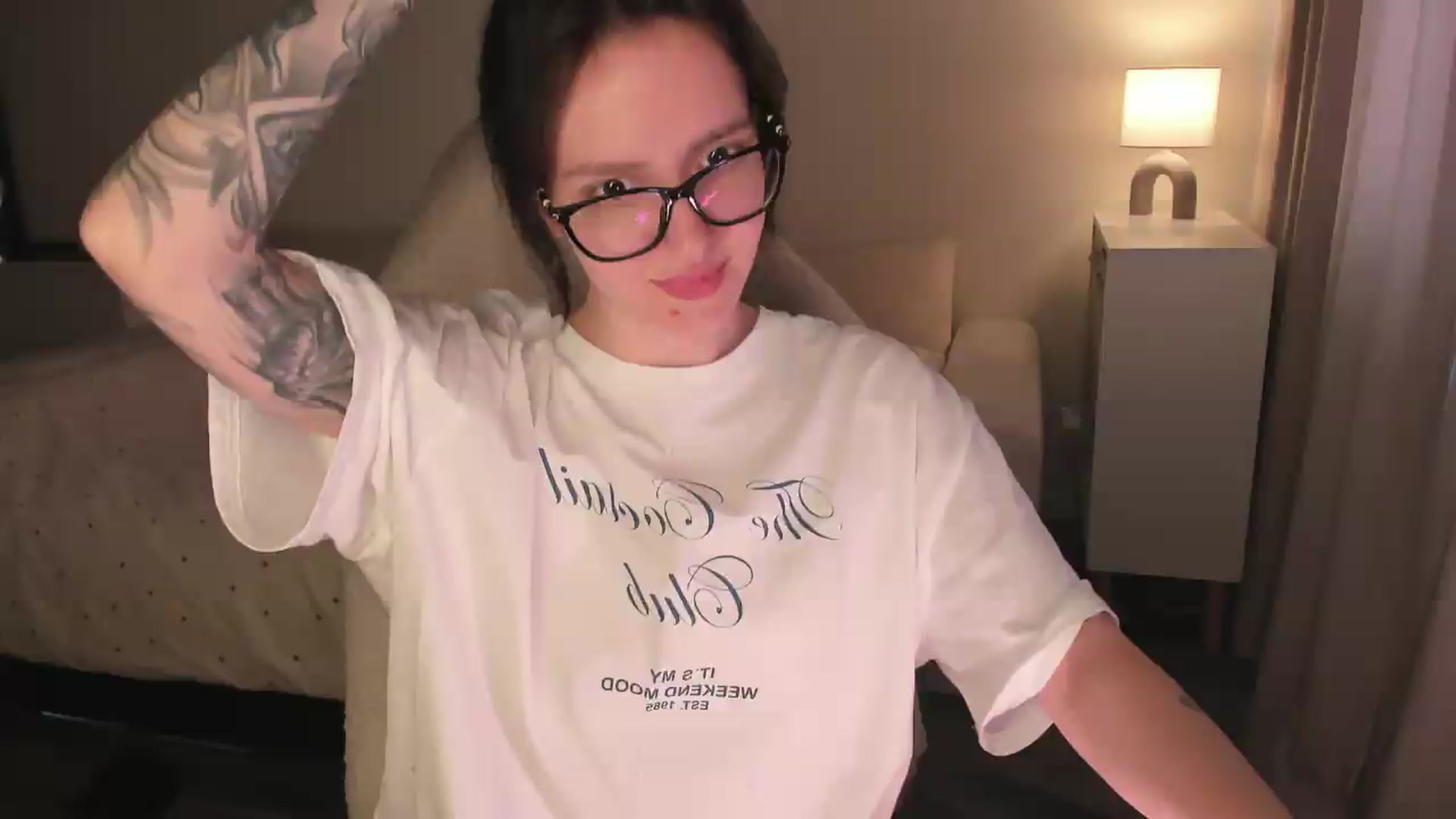 Gallery image thumbnail from Sofieee's myfreecams stream on, 08/13/2026, 07:27 image 1 of 20
