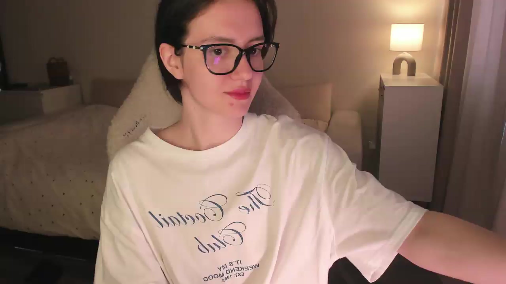 Gallery image thumbnail from Sofieee's myfreecams stream on, 08/13/2026, 07:27 image 6 of 20