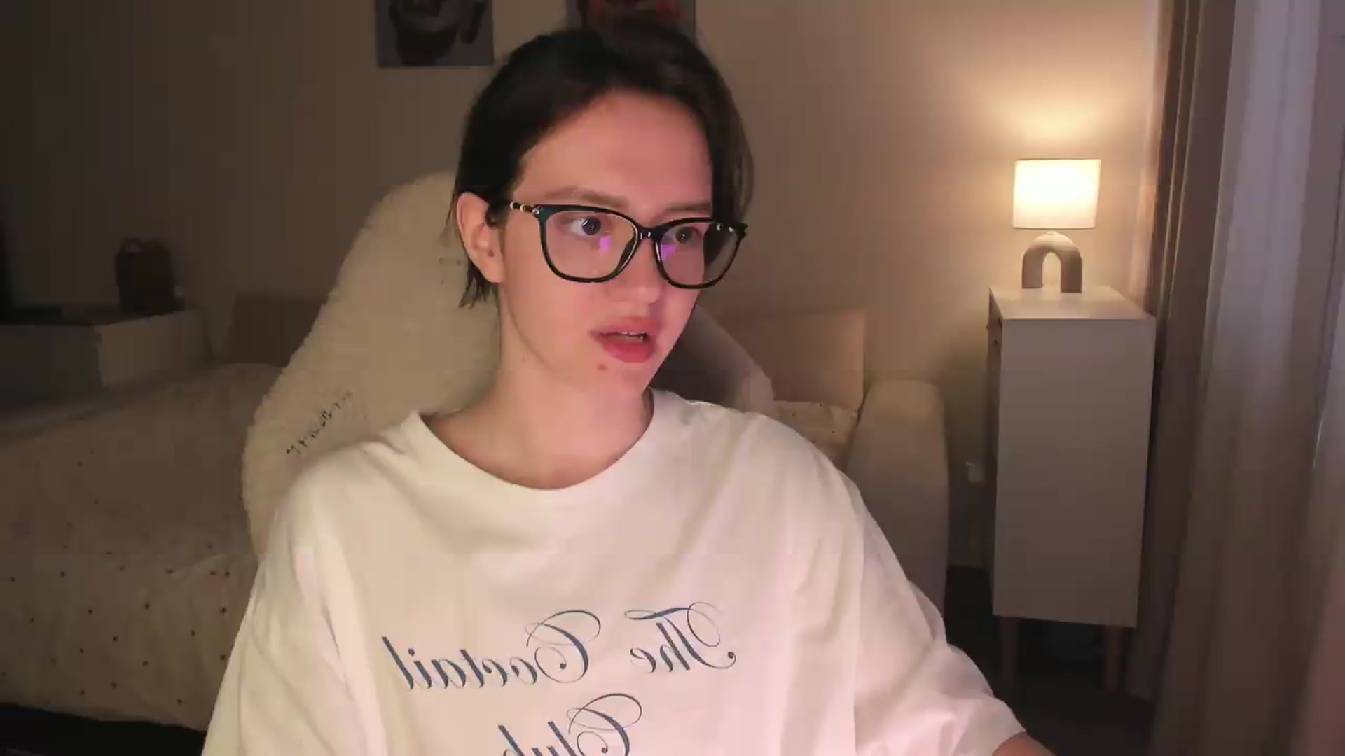 Gallery image thumbnail from Sofieee's myfreecams stream on, 08/13/2026, 07:27 image 19 of 20