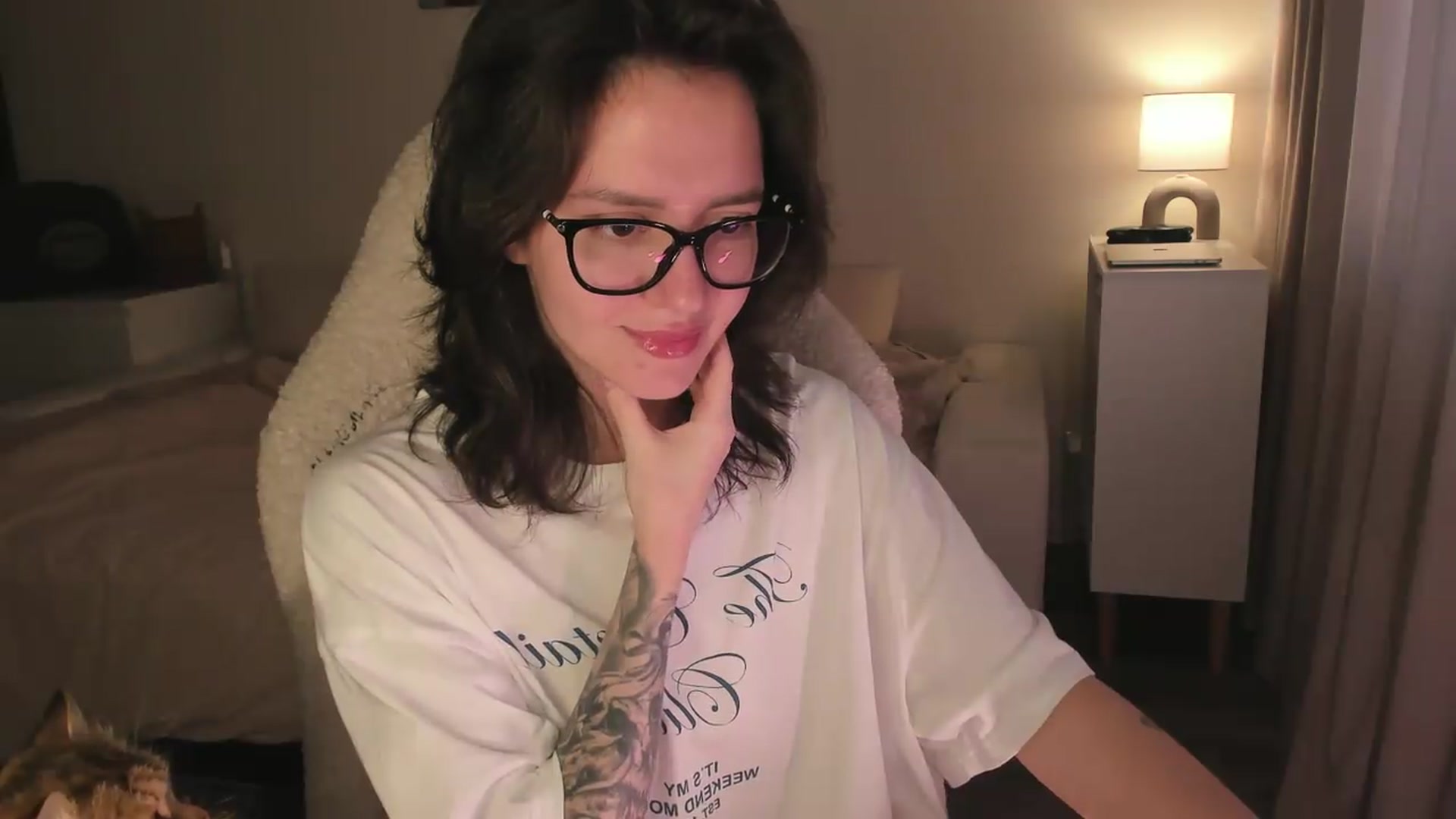 Gallery image thumbnail from Sofieee's myfreecams stream on, 08/26/2026, 06:04 image 9 of 20