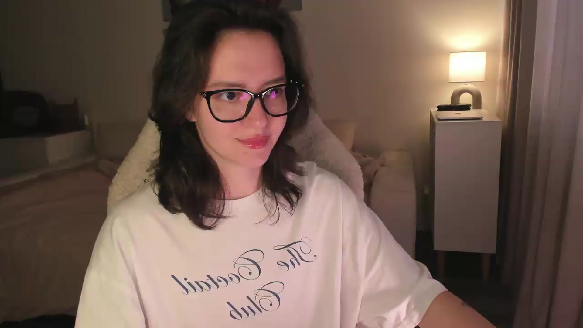Gallery image thumbnail from Sofieee's myfreecams stream on, 08/26/2026, 06:04 image 3 of 20