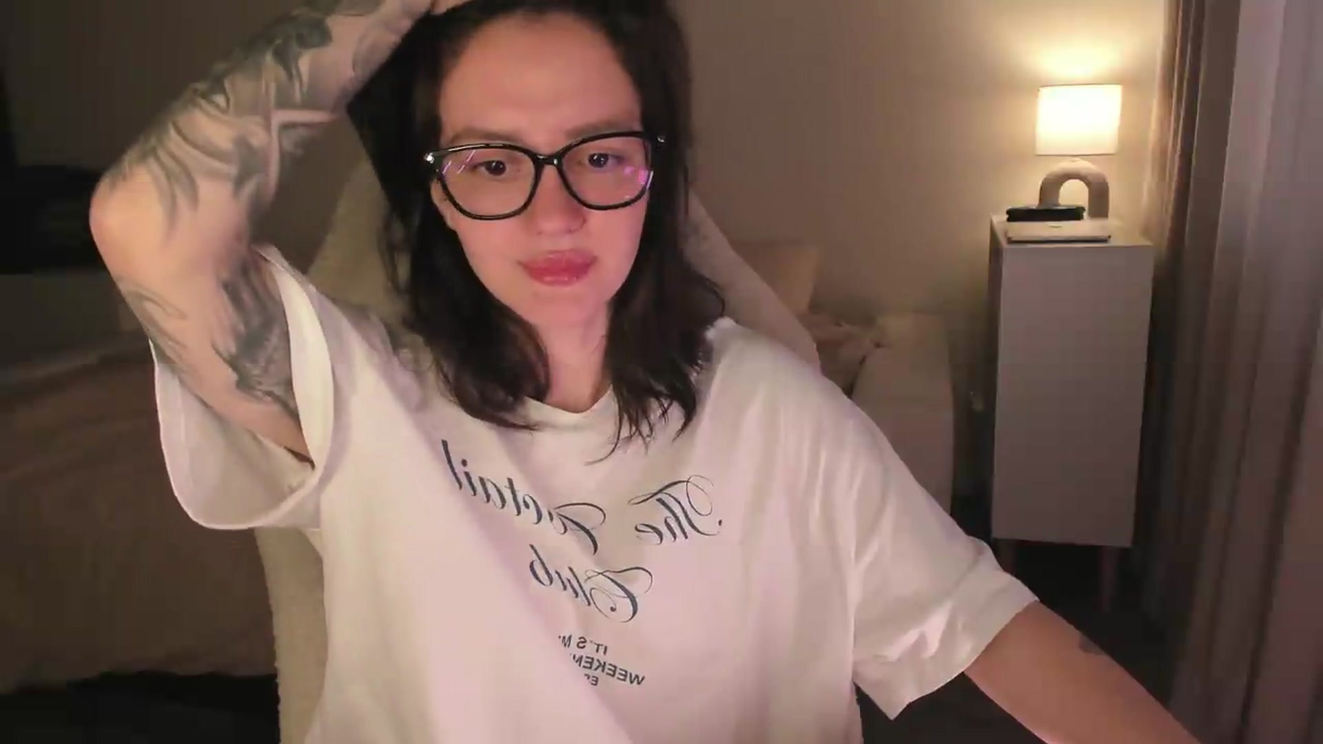 Gallery image thumbnail from Sofieee's myfreecams stream on, 08/26/2026, 06:04 image 12 of 20